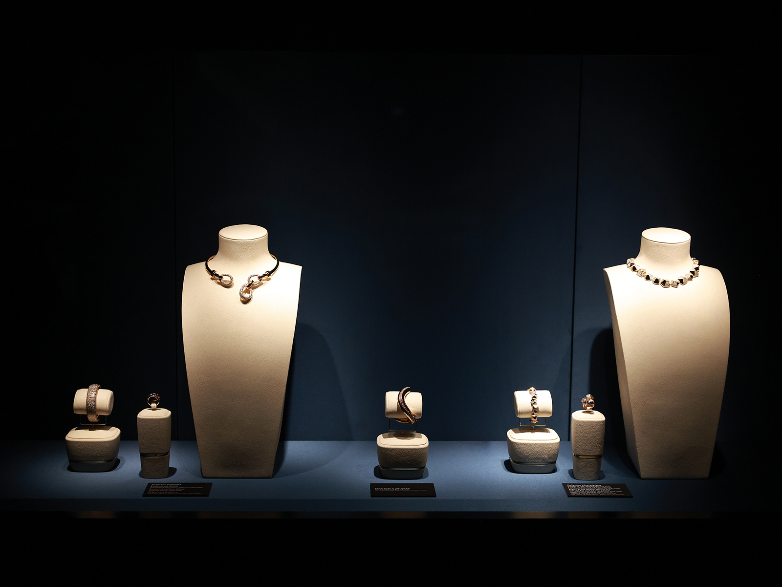 Pomellato Le Joailler Révolutionnaire Exhibition Opening And Haute Joaillerie Unveiling | madameFIGARO.jp(フィガロジャポン)