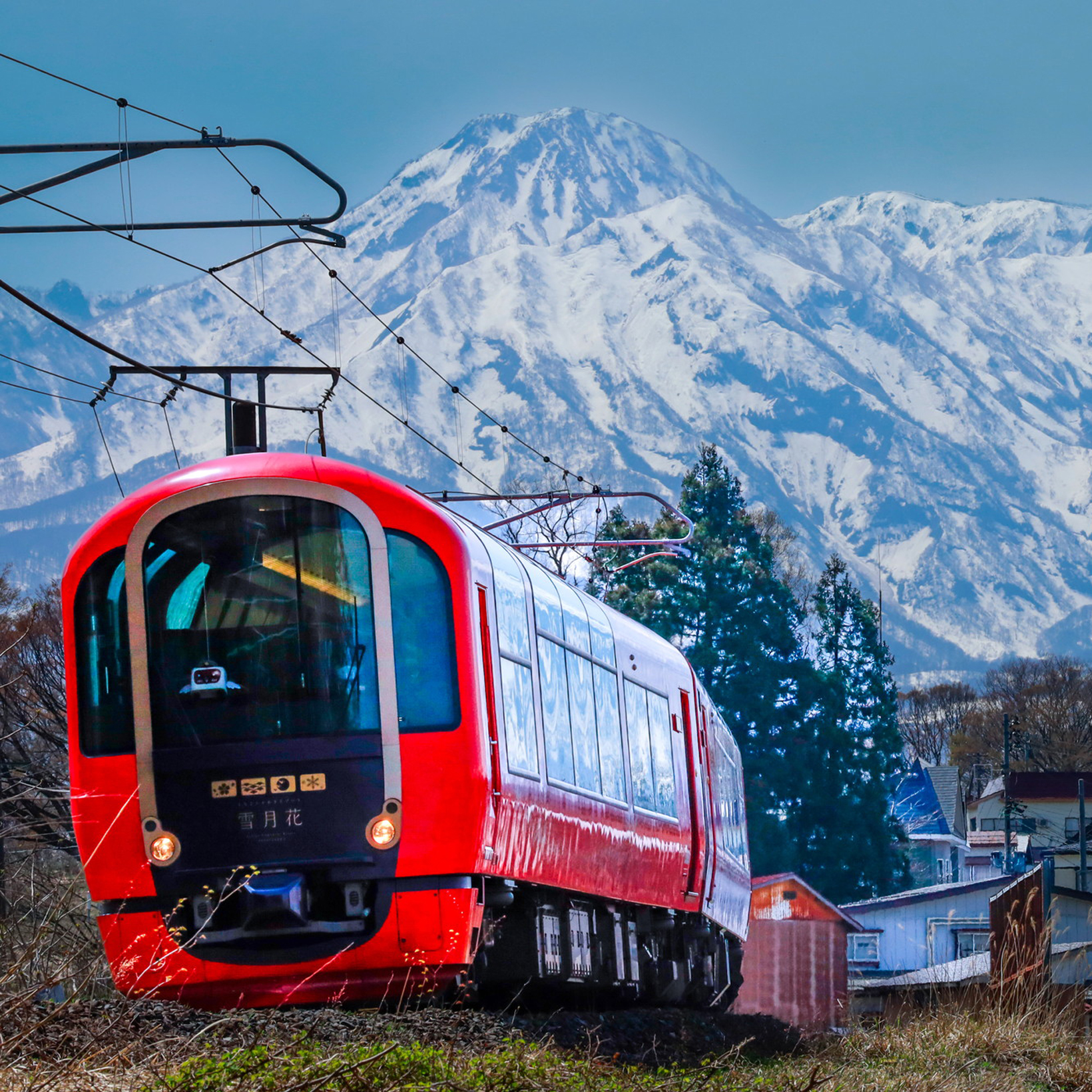 走るレストランへようこそ。食も車窓も楽しむ豪華列車旅5選。