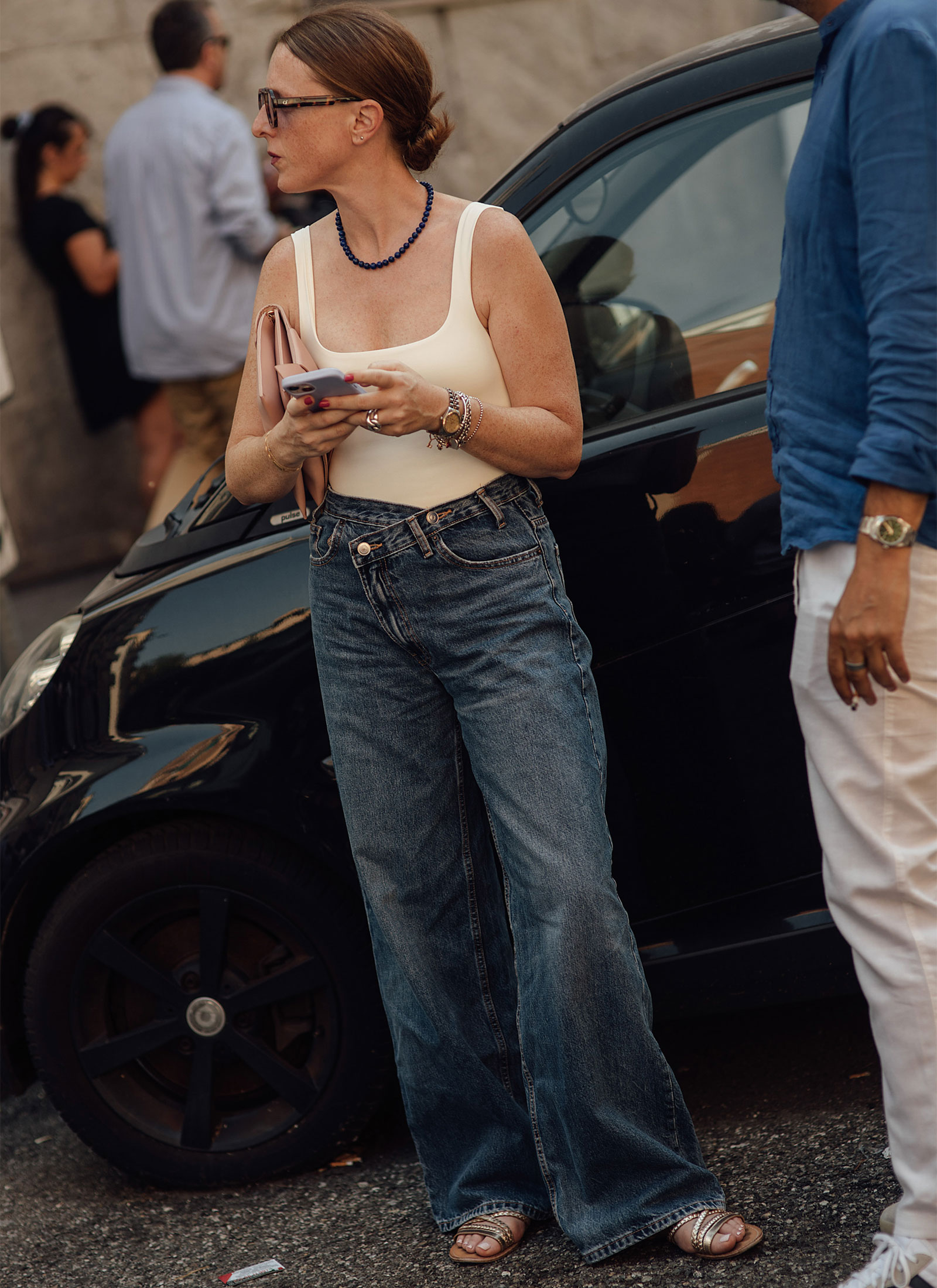 260716-snapoftheweek-03 | madameFIGARO.jp(フィガロジャポン) ミラノ メンズ ファッション ウィークで見かけた女性