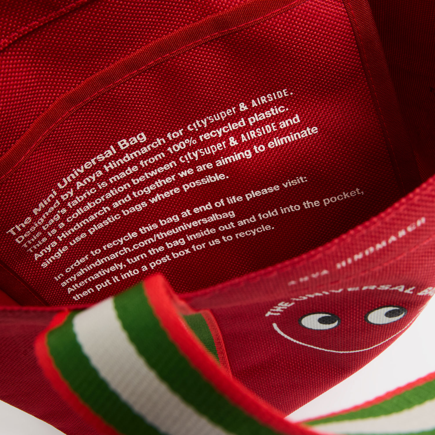 CITY_AIRSIDE__red-product-inside | madameFIGARO.jp(フィガロジャポン)