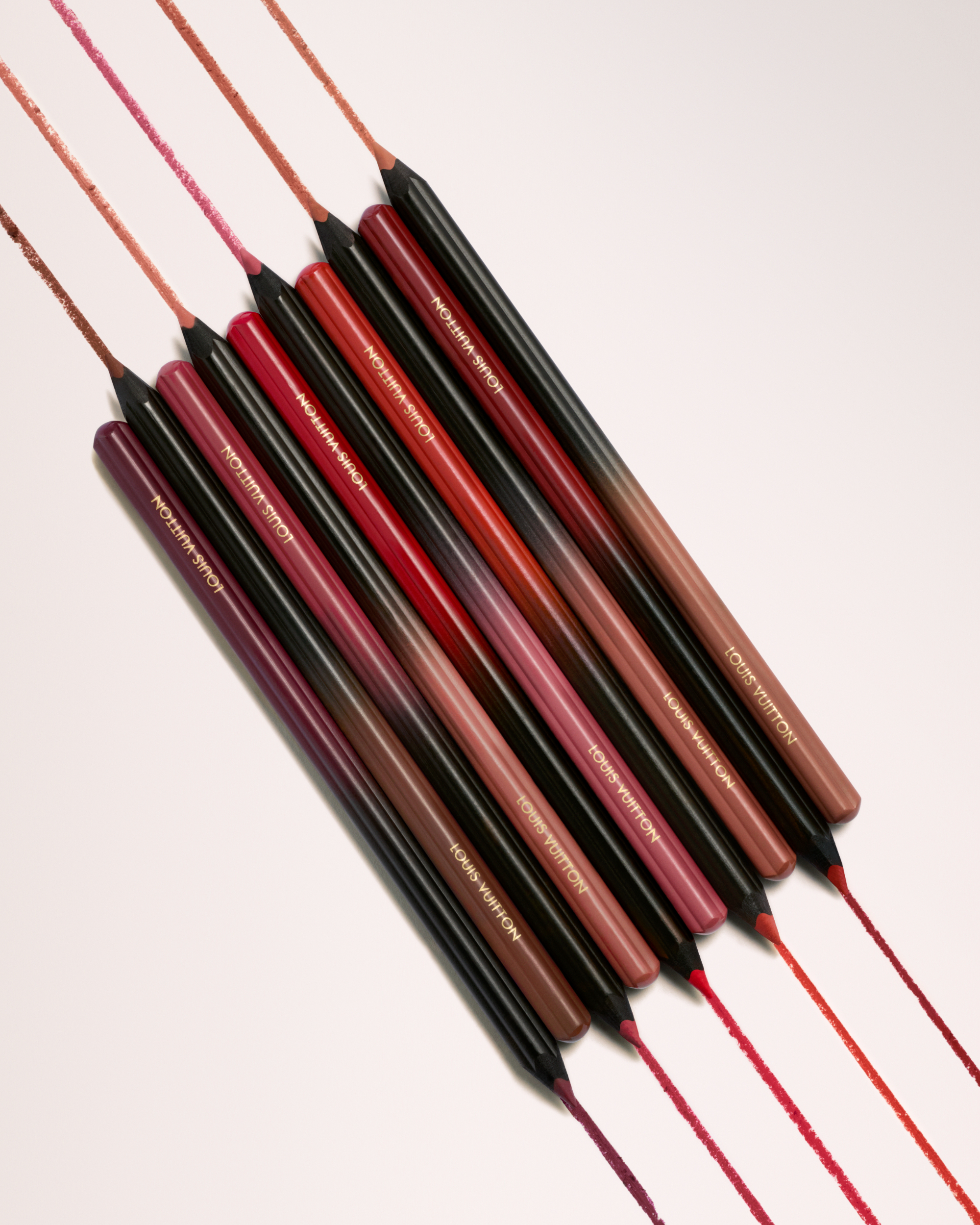 STILL_LIFE_LIGNES_558_V04_4x5_RGB | madameFIGARO.jp(フィガロジャポン)