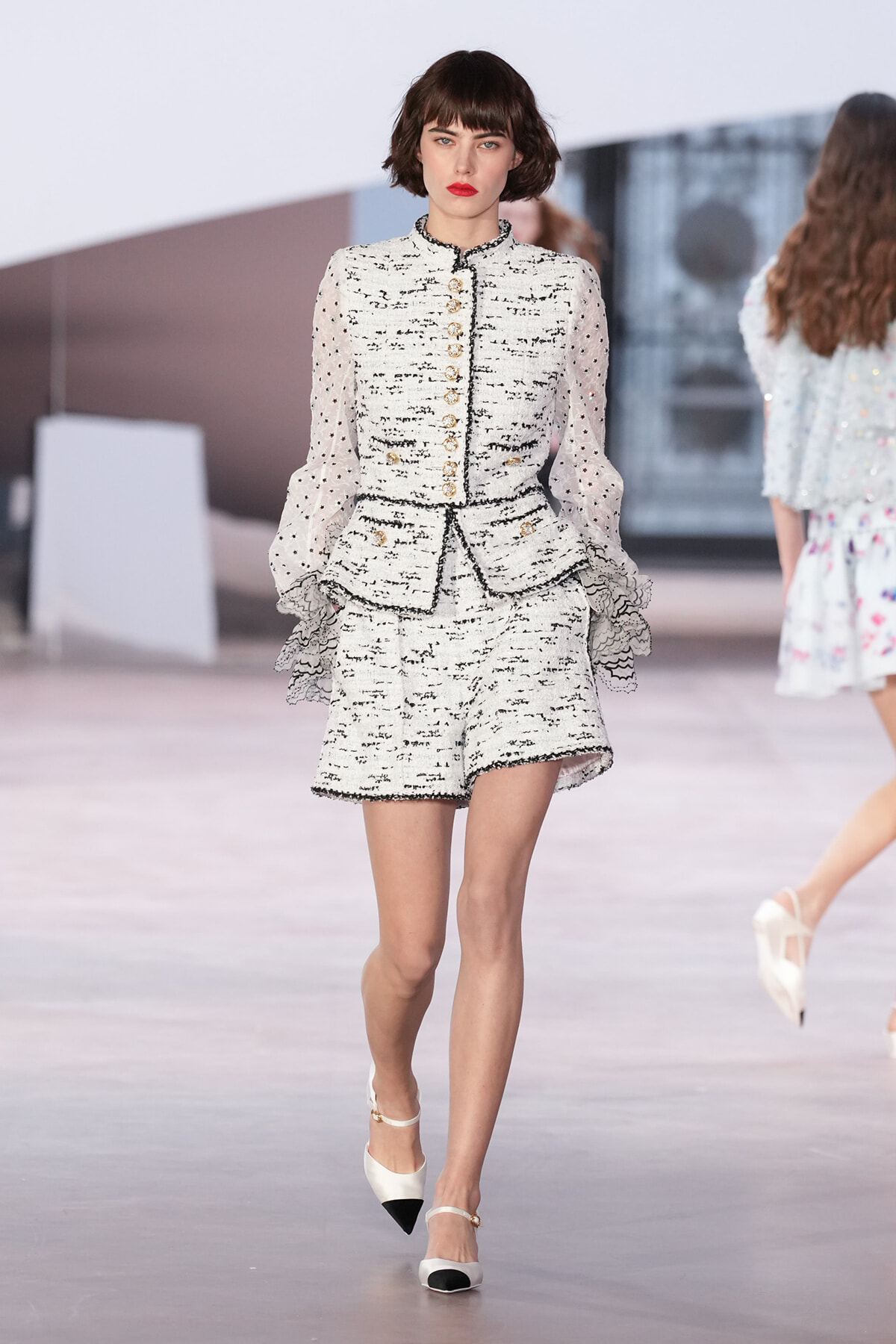 シャネル – 2025年 春夏オートクチュールコレクション | madameFIGARO