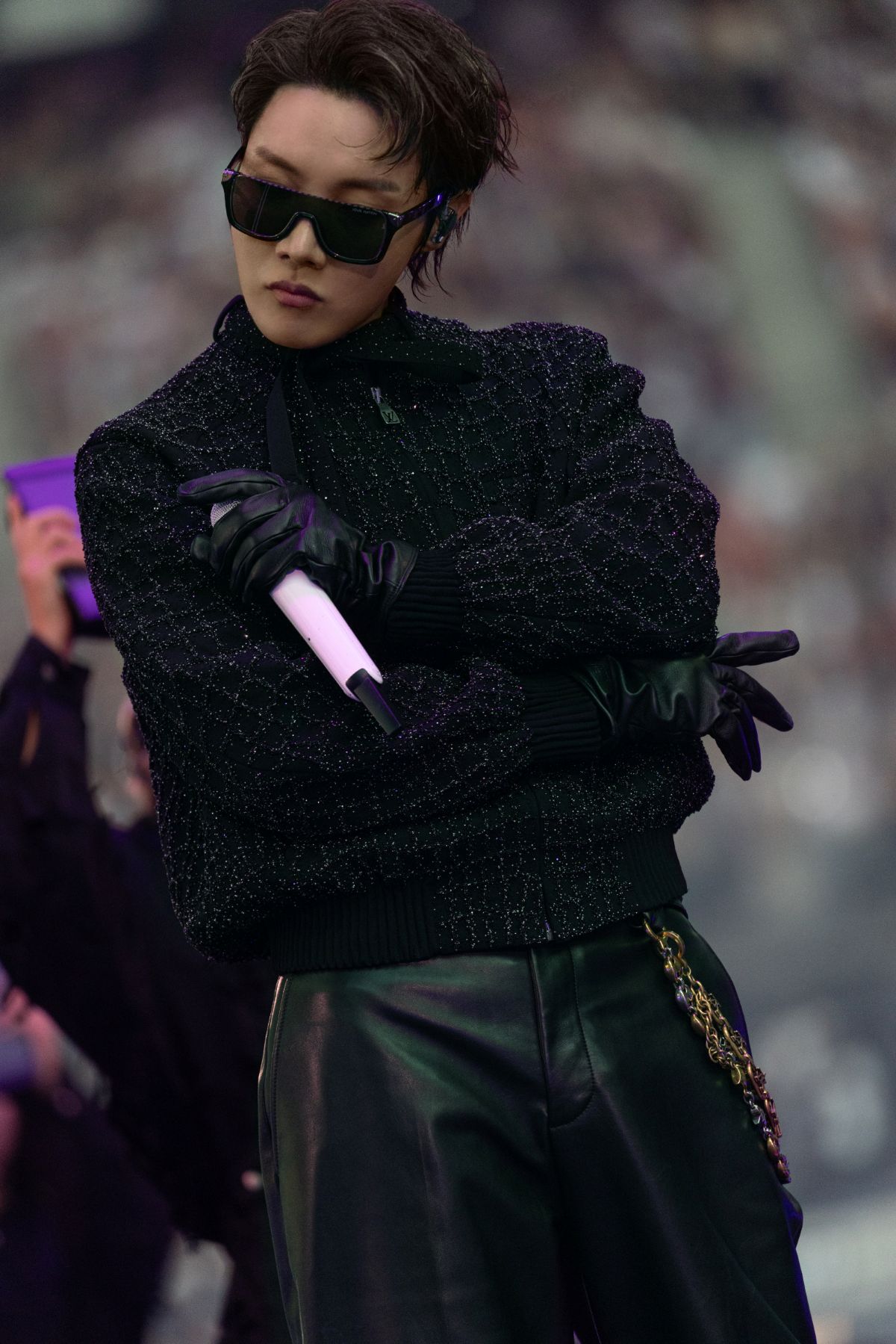 louisvuitton-jhope-5 | madameFIGARO.jp(フィガロジャポン)