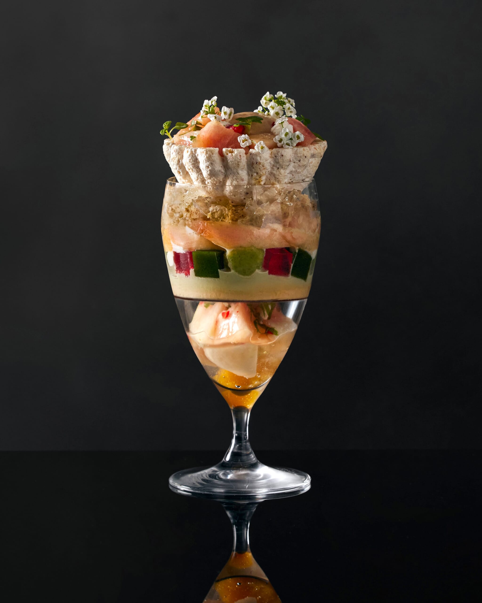パルフェビジュー® ペシュ by PÂTISSERIE ASAKO IWAYANAGI × TRUNKKITCHEN_2のコピー | madameFIGARO.jp(フィガロジャポン) パルフェビジュー2
