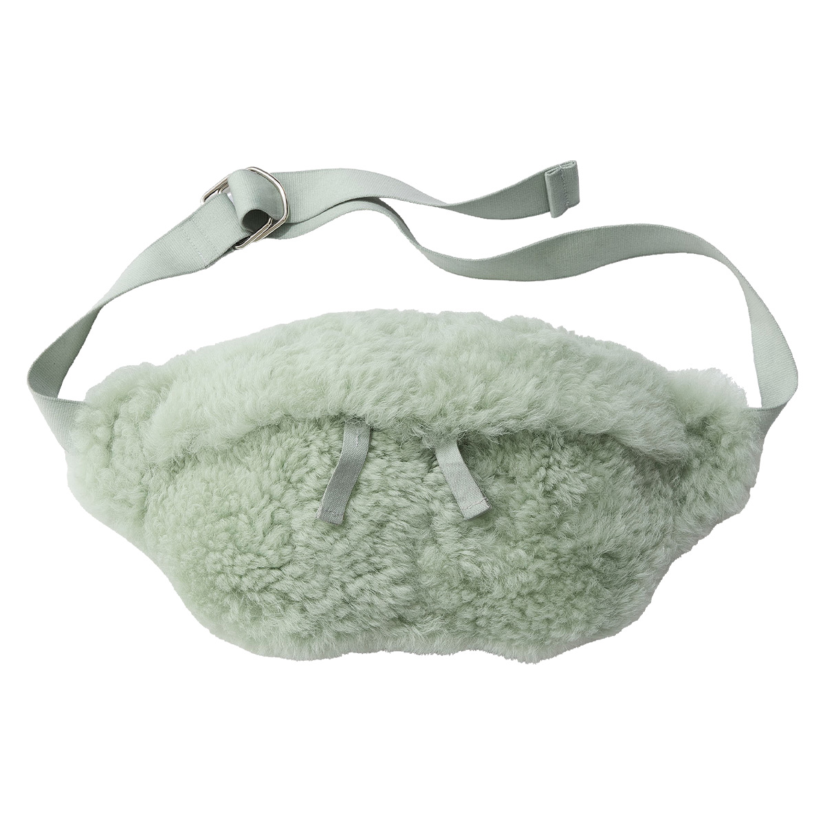 260813-fluffy-bags-04 | madameFIGARO.jp(フィガロジャポン)