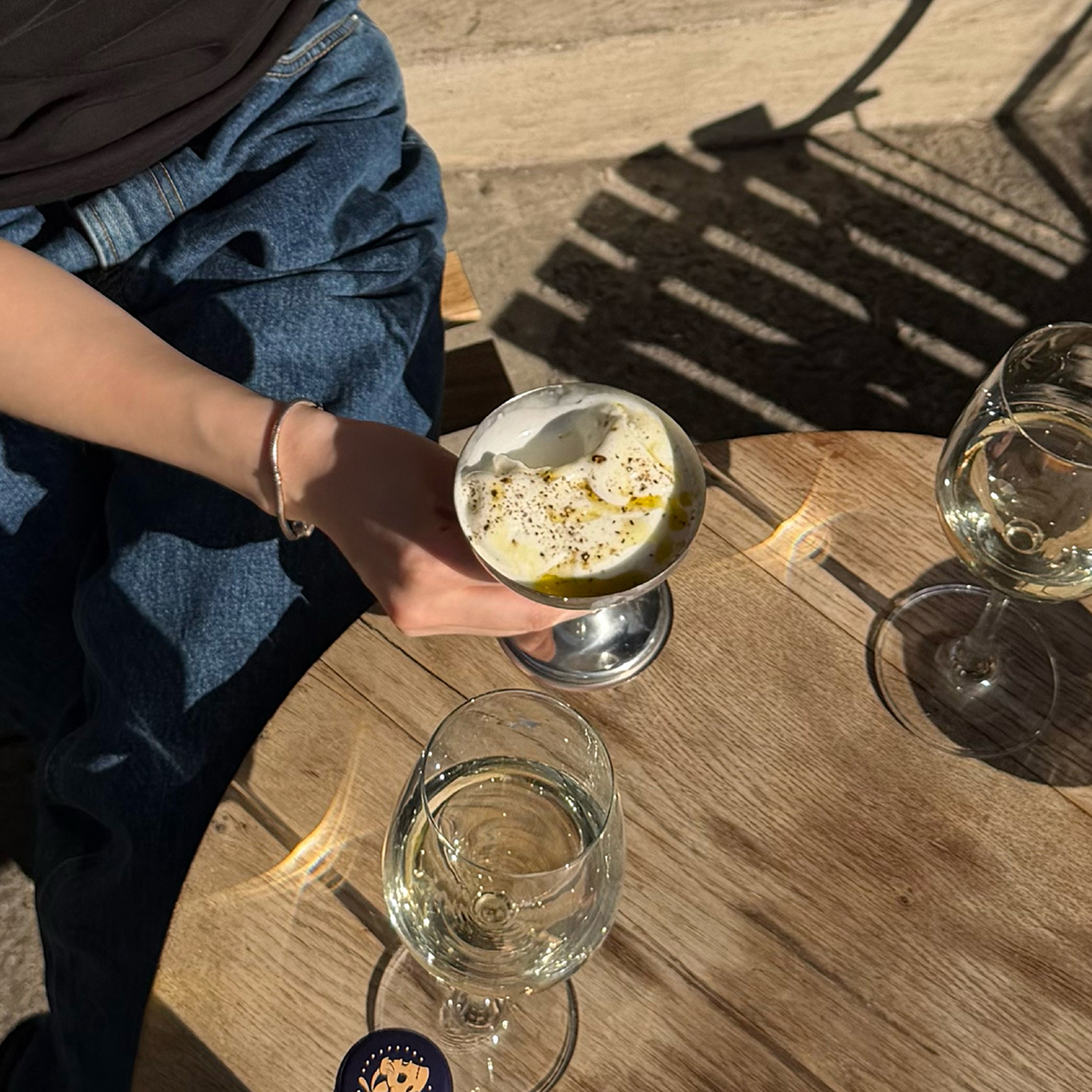 夏のソウルを彩るカフェ3軒、テラスでジェラート＆ワインを味わう聖水と解放村へ。