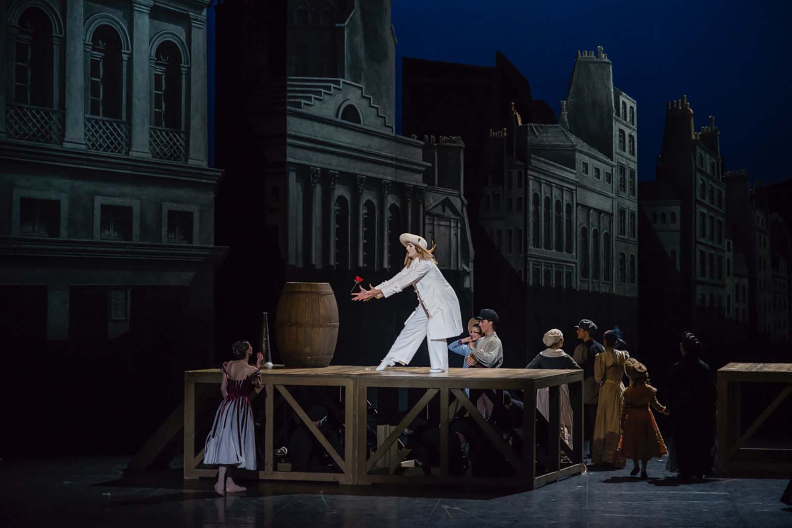 Les Enfants du Paradis Saison 2014-2015 | madameFIGARO.jp(フィガロジャポン)