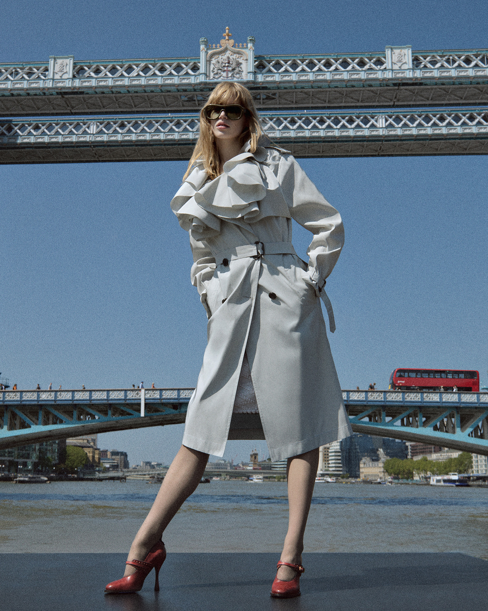 260901-burberry-winter-26-03 | madameFIGARO.jp(フィガロジャポン)