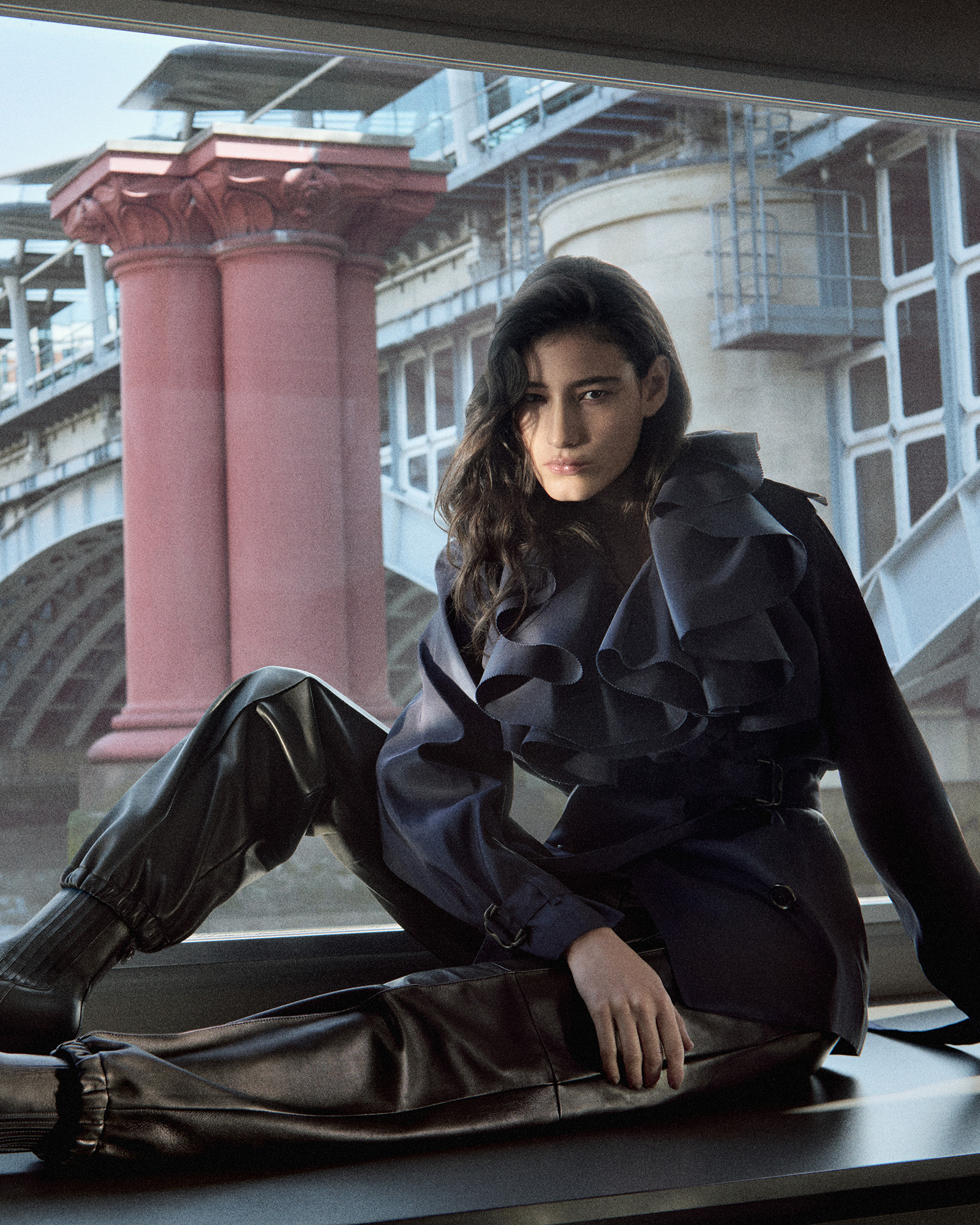 260901-burberry-winter-26-04 | madameFIGARO.jp(フィガロジャポン)