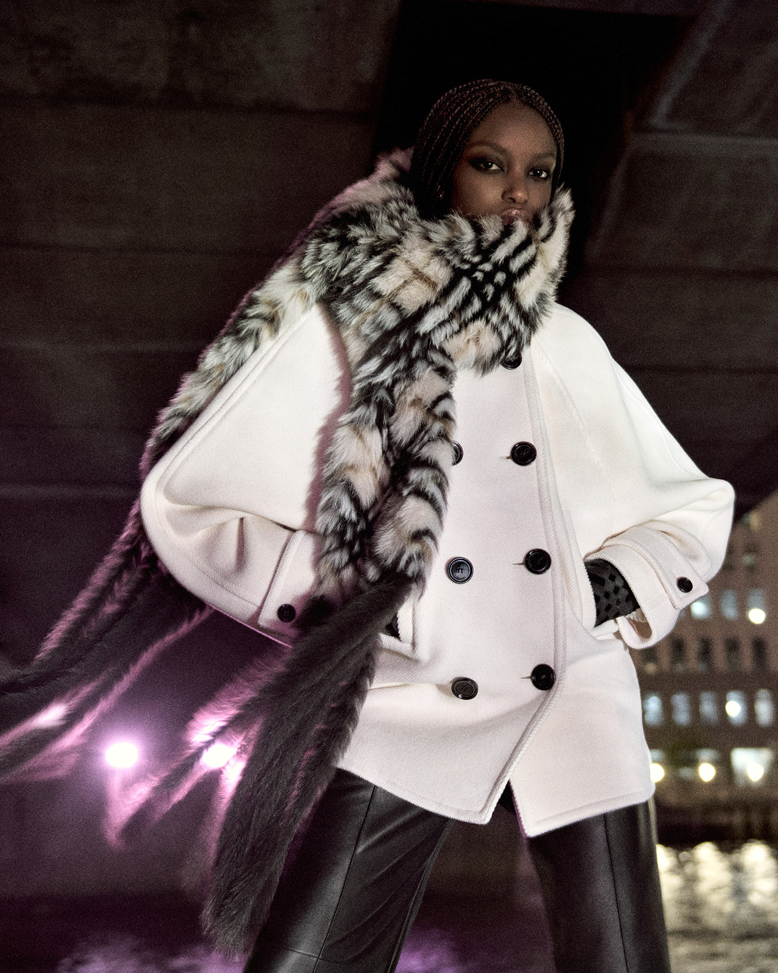 260901-burberry-winter-26-06 | madameFIGARO.jp(フィガロジャポン)