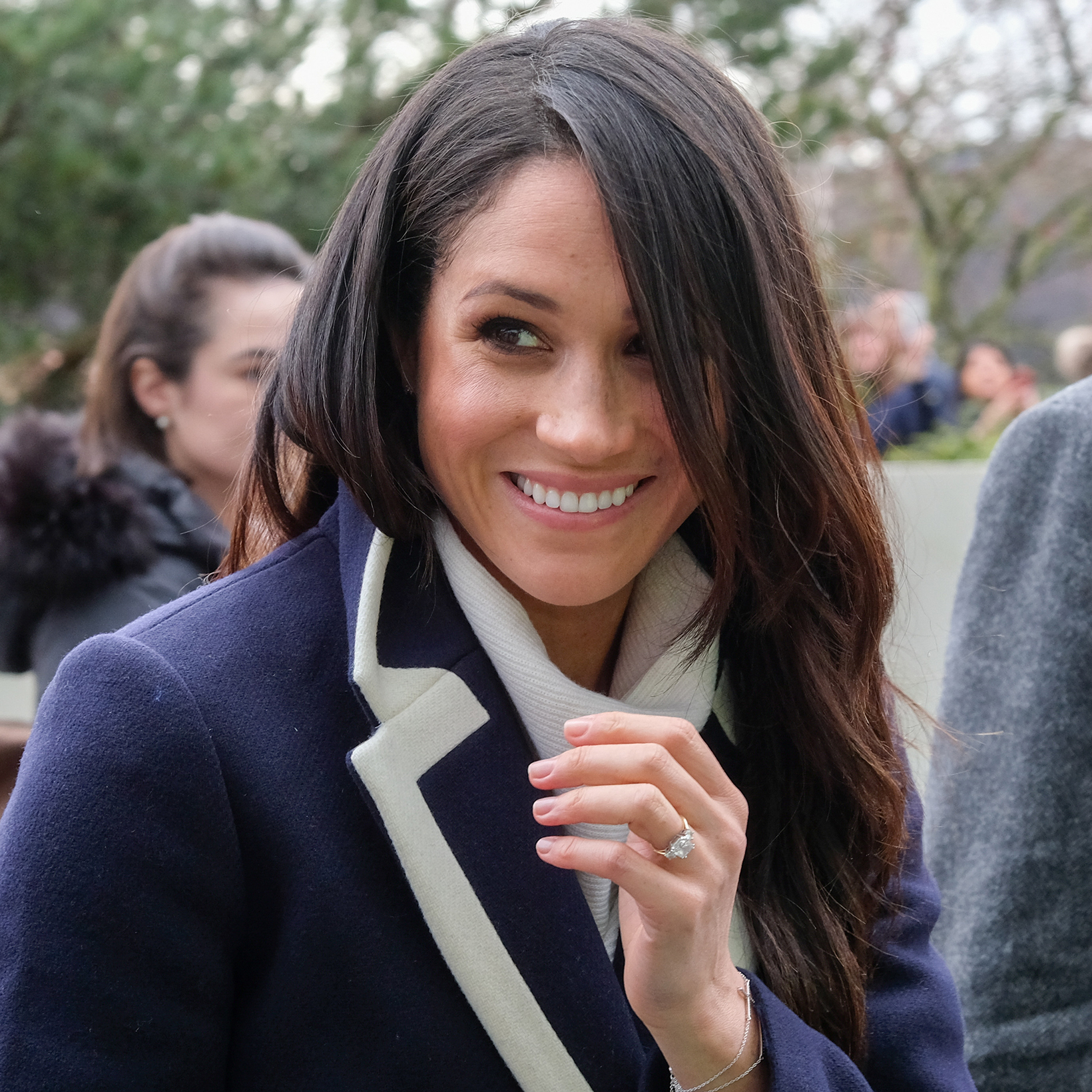 260918-meghan-markle-phone-number-leaked-whatsapp-4 | madameFIGARO.jp(フィガロジャポン)