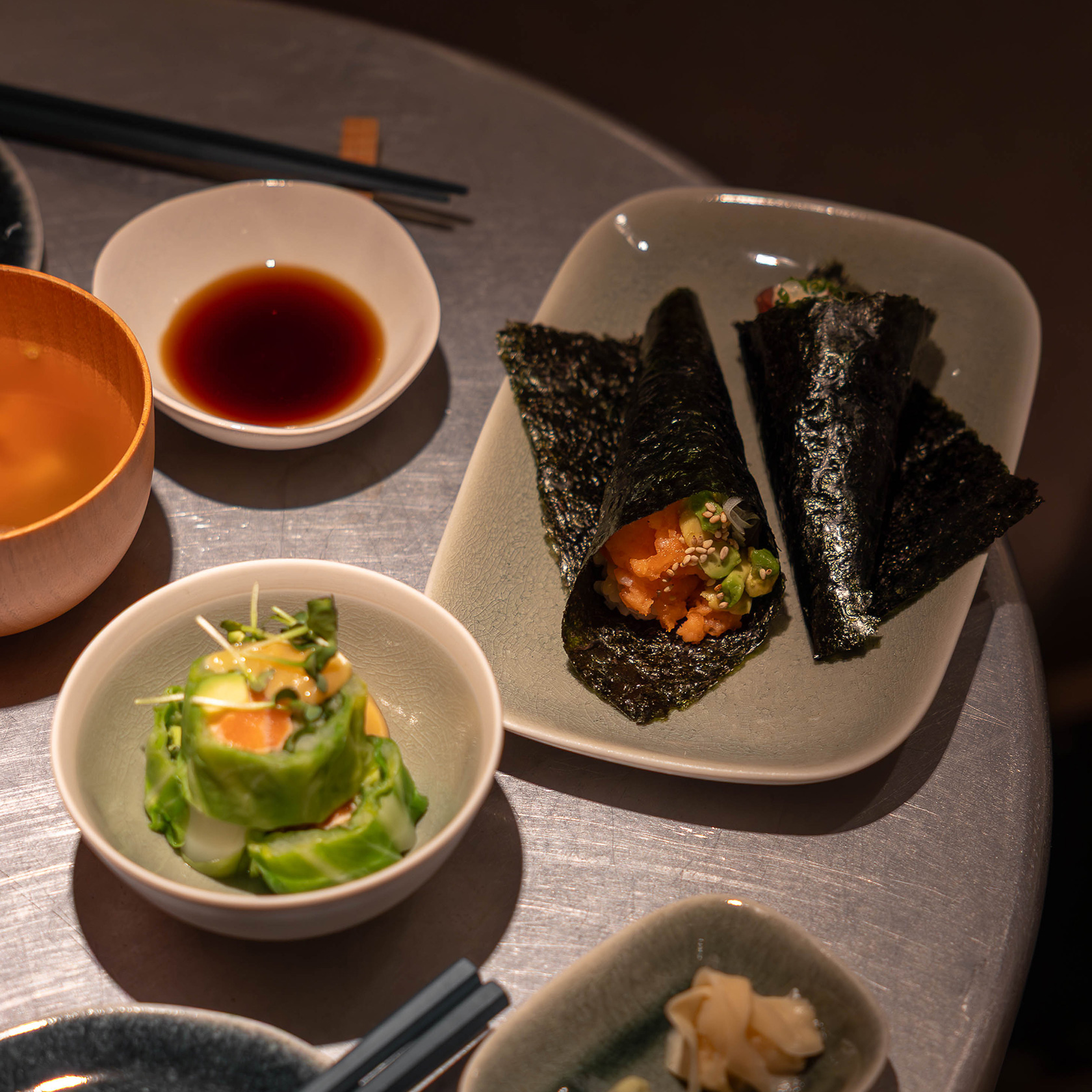 日本食材エピスリーだけではない。イラッシャイに、毎晩営業の手巻きバーがオープンした。