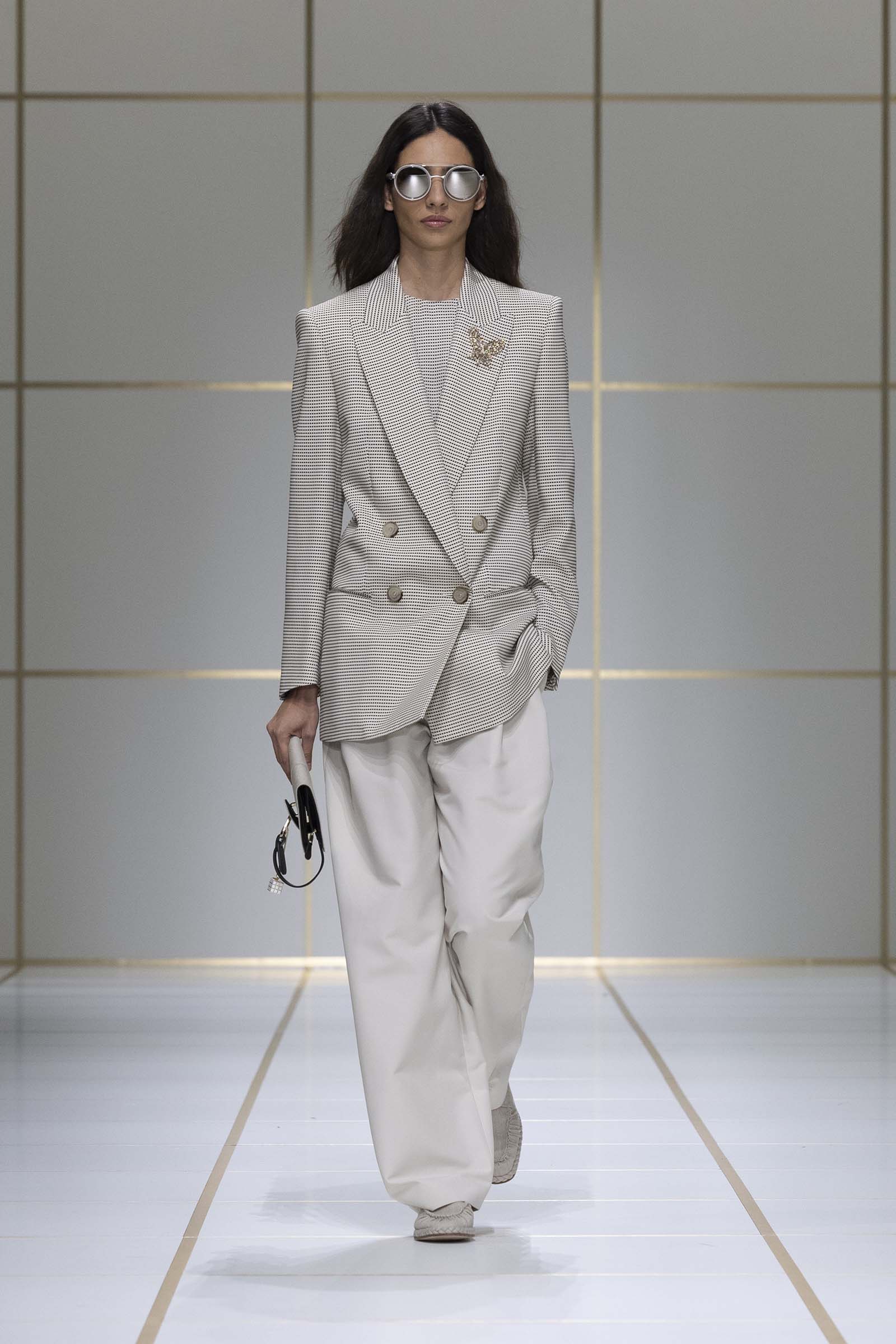 260929-giorgio-armani-2027ss-01 | madameFIGARO.jp(フィガロジャポン)