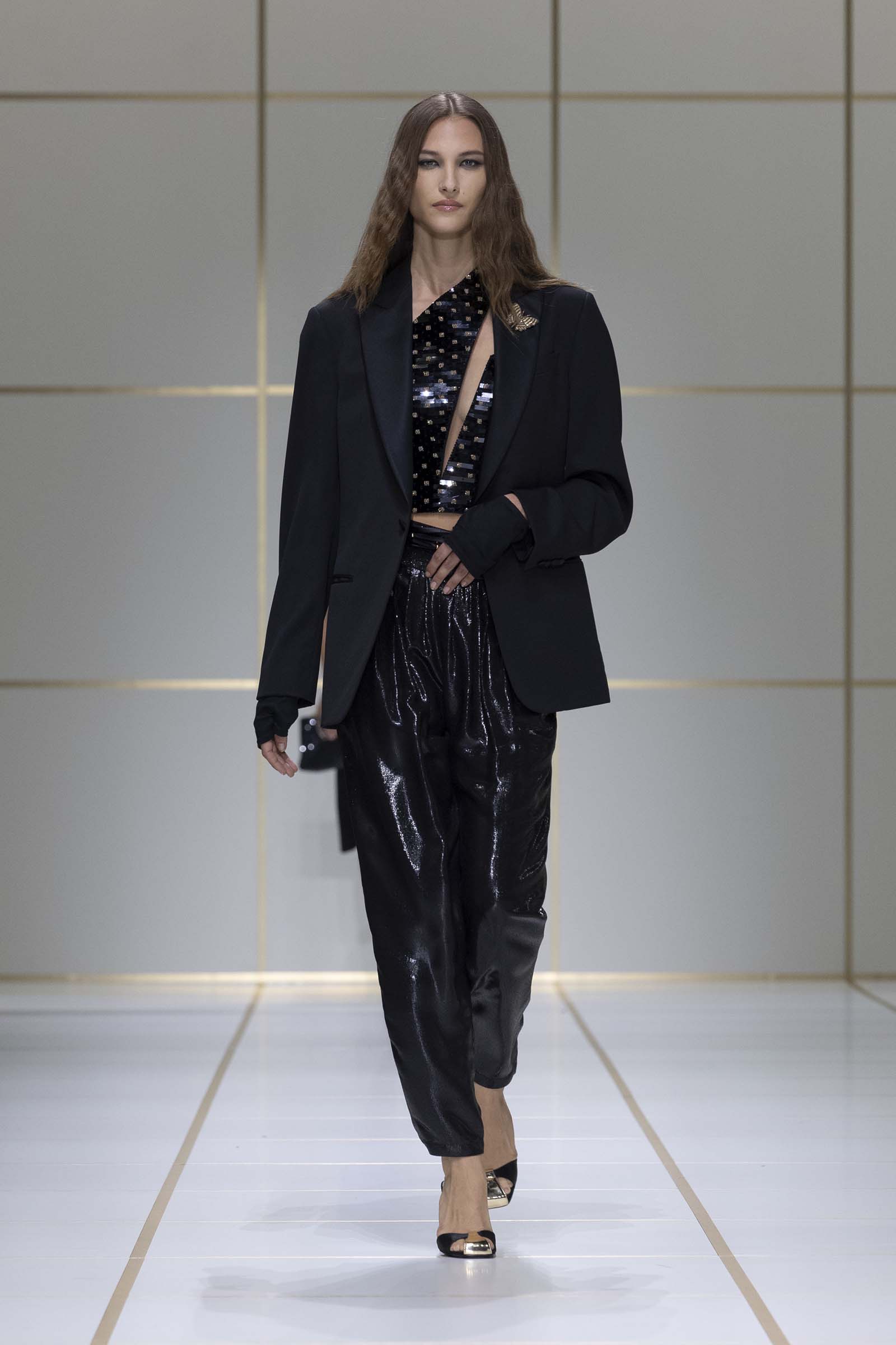 260929-giorgio-armani-2027ss-02-3 | madameFIGARO.jp(フィガロジャポン)