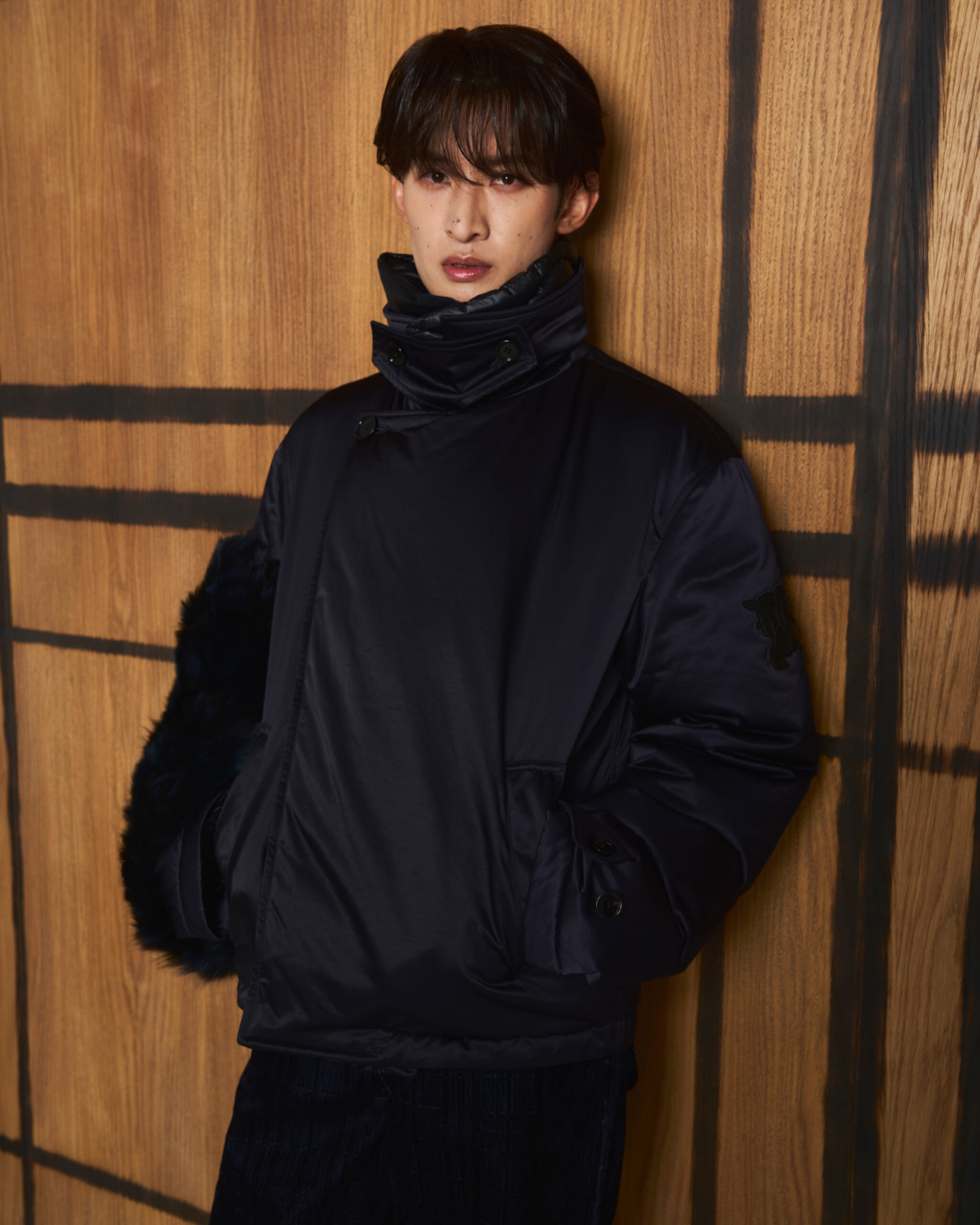 BURBERRY_2026_S27_SHOW_VIP_ARRIVALS_KOJI_MUKAI_sRGB_CROPPED_CLEAN_01_4x5 | madameFIGARO.jp(フィガロジャポン)