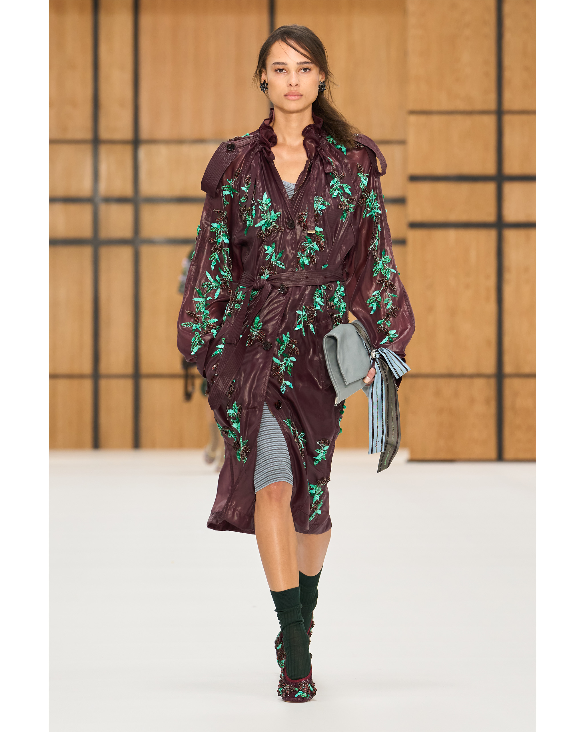 Burberry27ss-02 | madameFIGARO.jp(フィガロジャポン)