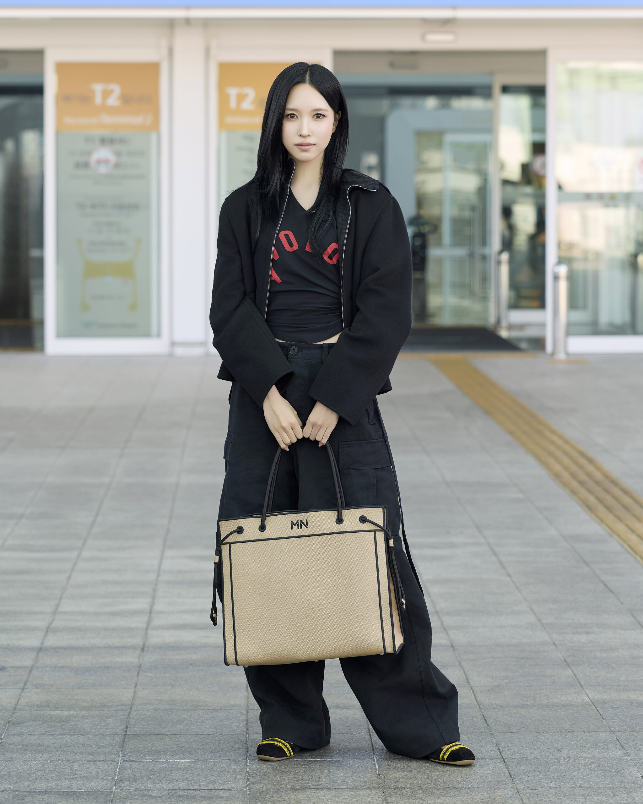 FENDI MINA_02 | madameFIGARO.jp(フィガロジャポン)