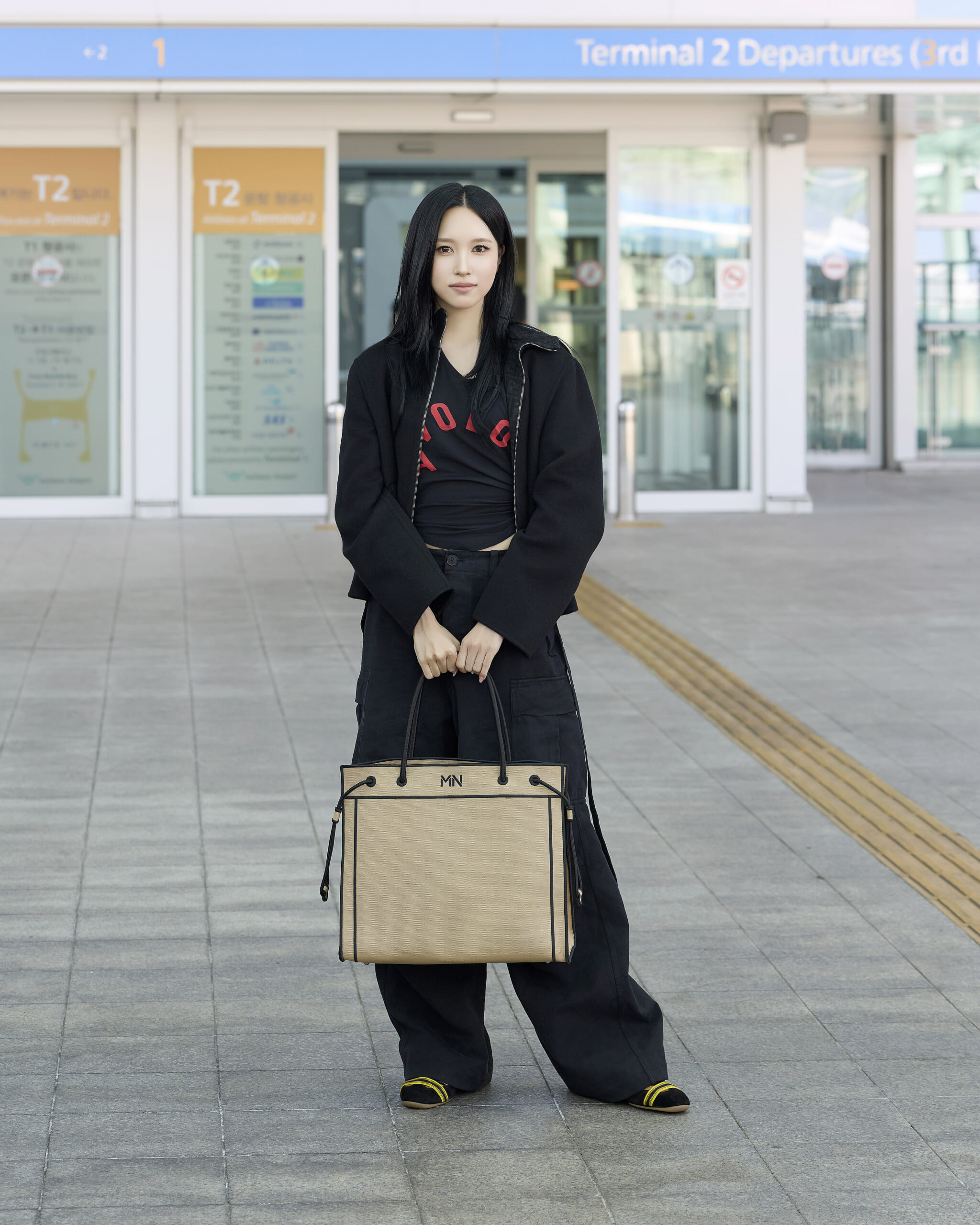FENDI MINA_03 | madameFIGARO.jp(フィガロジャポン)