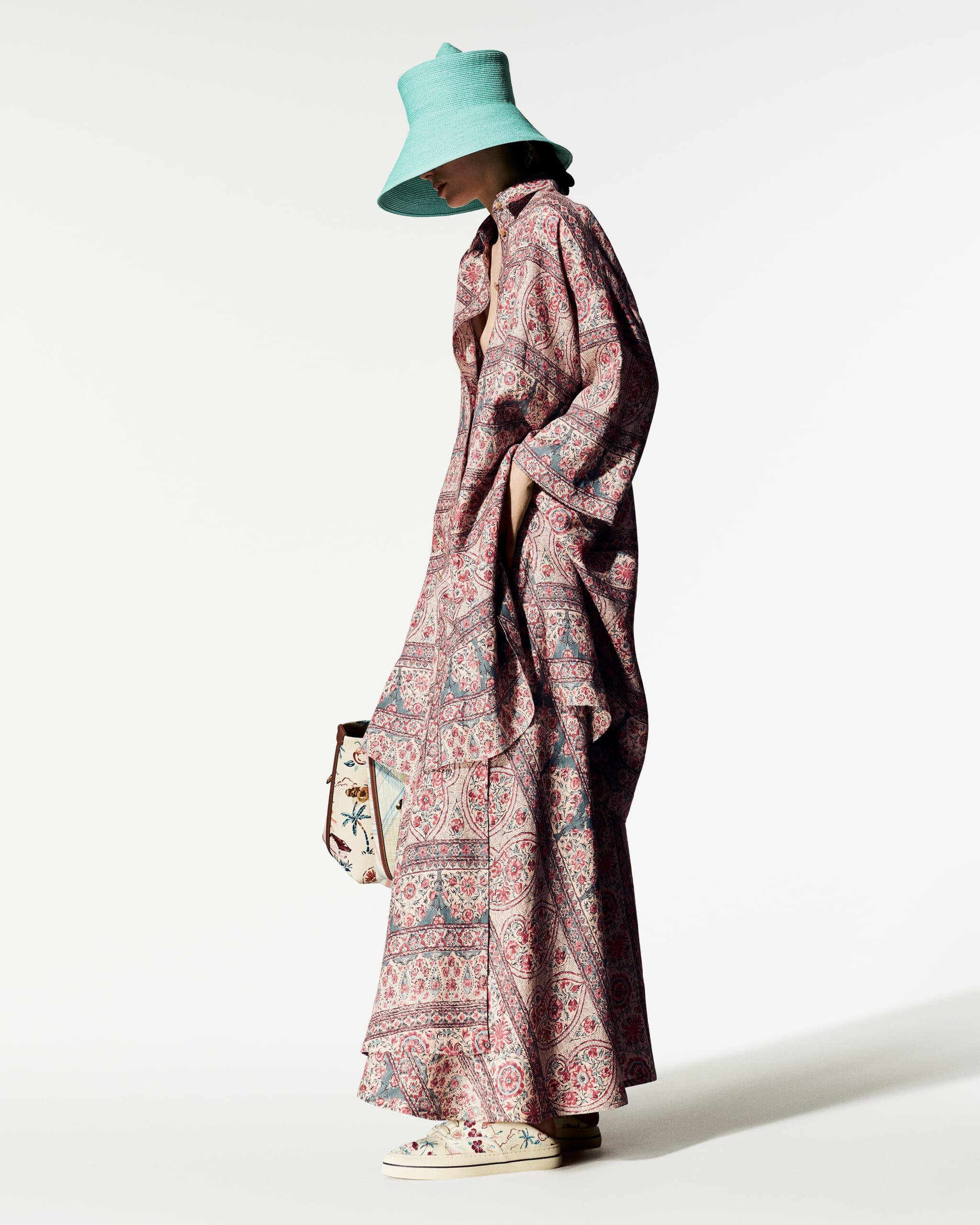 Loro Piana Spring Summer 2027 Women_s Collection_Look 34 | madameFIGARO.jp(フィガロジャポン)