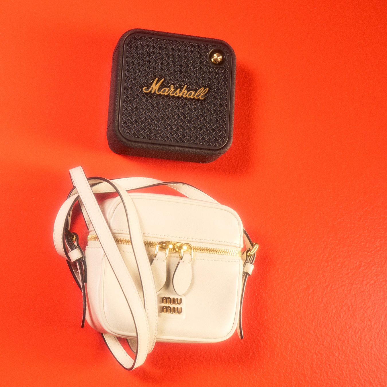 MIU MIU Pop Up Isetan_1x1_no Logo-24 | madameFIGARO.jp(フィガロジャポン)