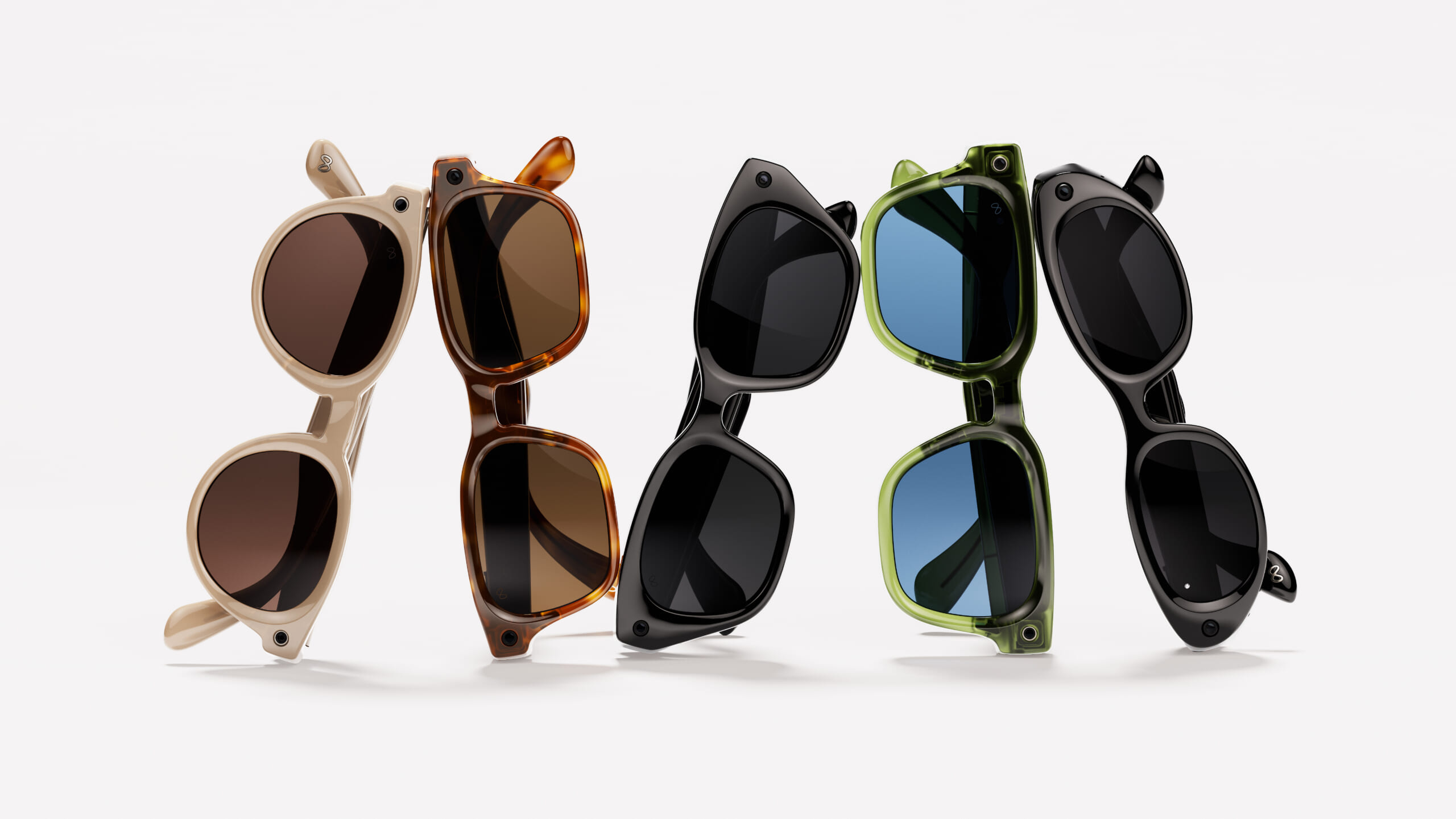 Meta_Glasses_10 | madameFIGARO.jp(フィガロジャポン)