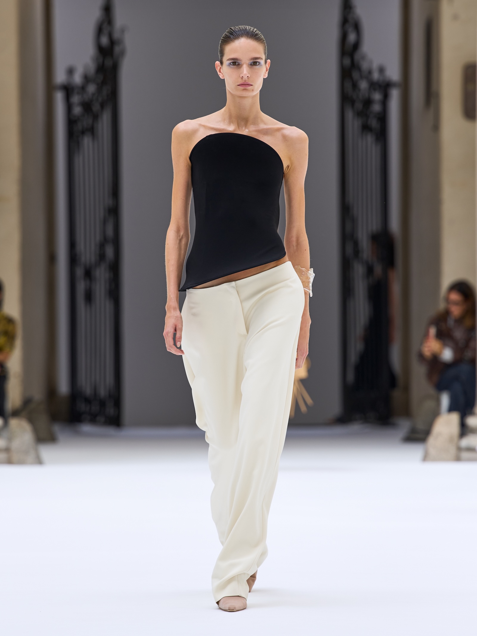 Photo Daniele Oberrauch Gorunwaycom | madameFIGARO.jp(フィガロジャポン)