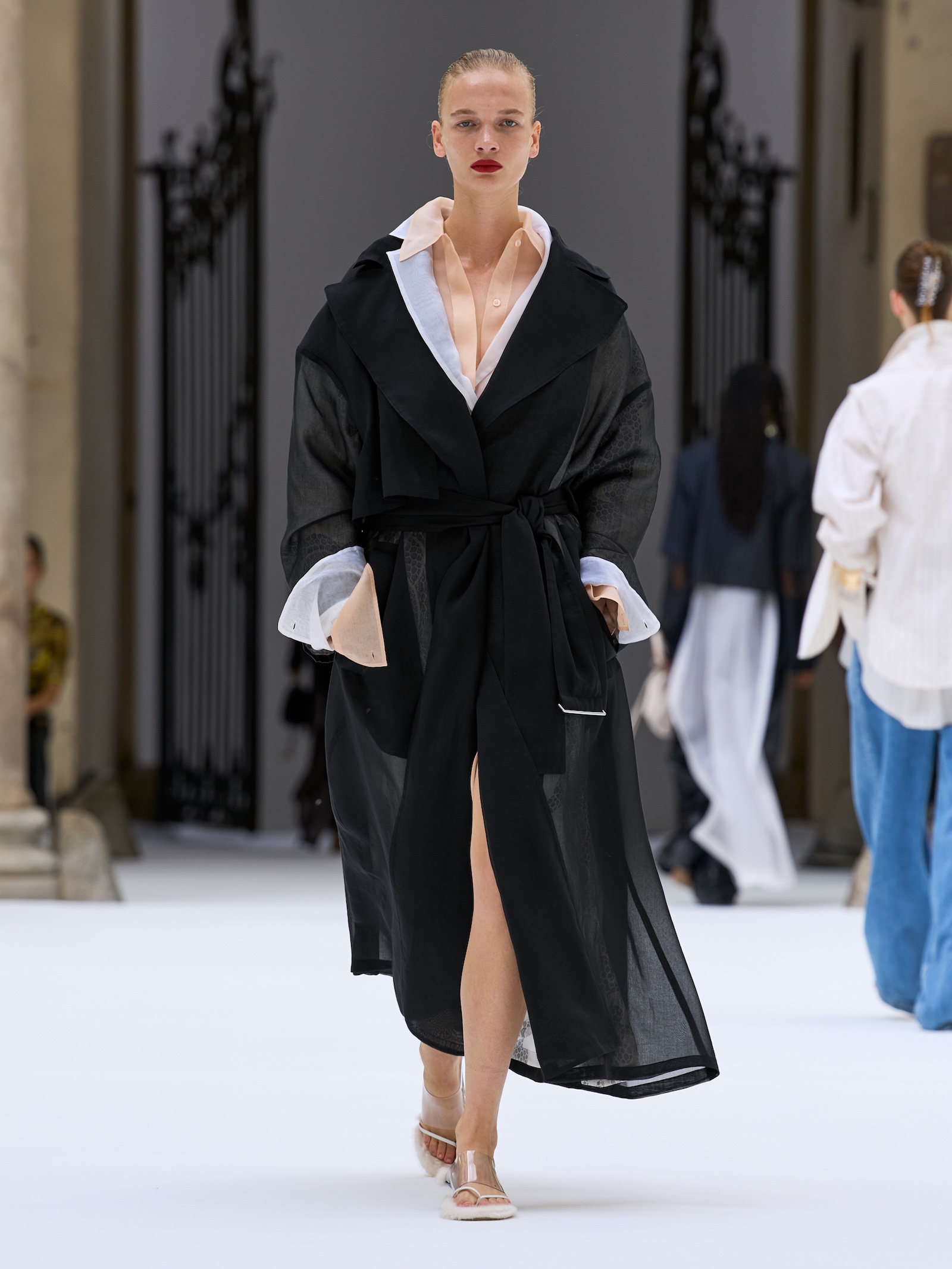Photo Daniele Oberrauch Gorunwaycom | madameFIGARO.jp(フィガロジャポン)