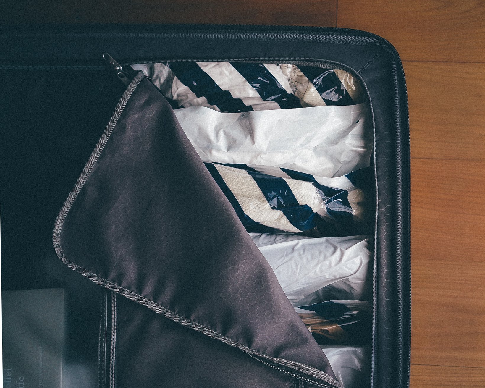 mikis-travel-latvia-ready-plus-image-01-260910 | madameFIGARO.jp(フィガロジャポン)