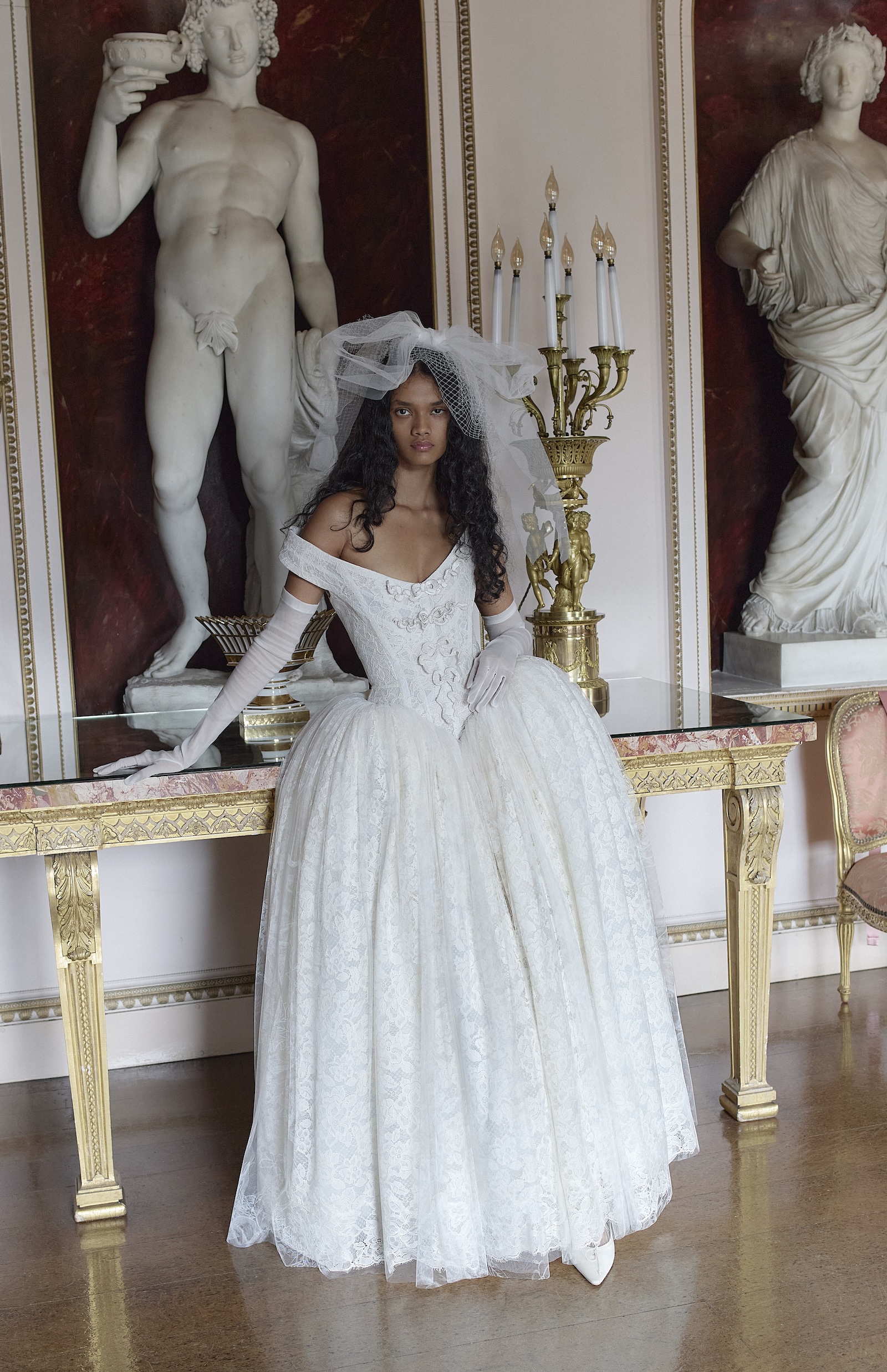 260827_VIVIENNE_WESTWOOD_BRIDAL__COUTURE_2027_S06_011_HLNRT_RGB | madameFIGARO.jp(フィガロジャポン)