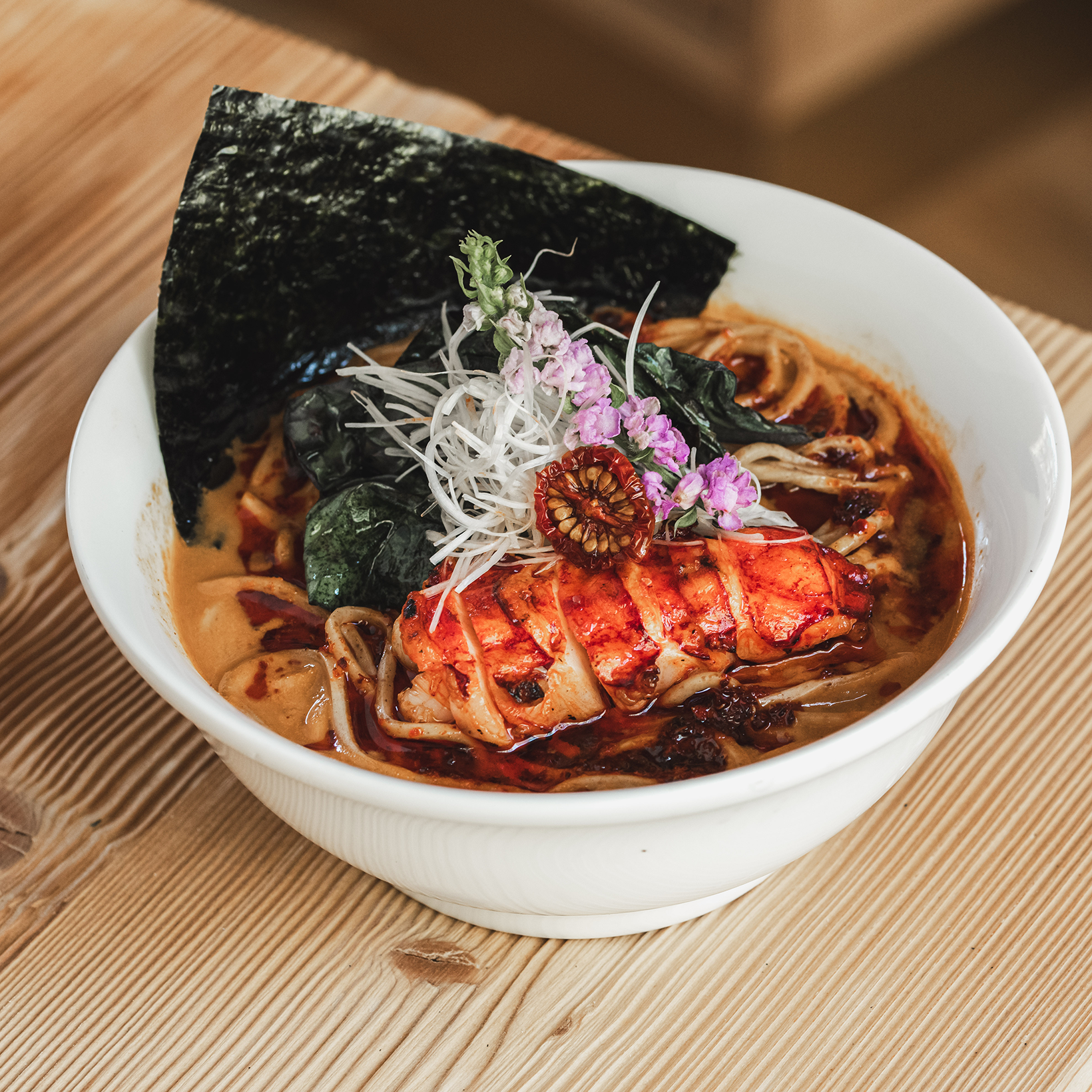 ロンドンの日本食ブームに新風！ 若きシェフが腕を振るう「Nakimushi」が大人気。