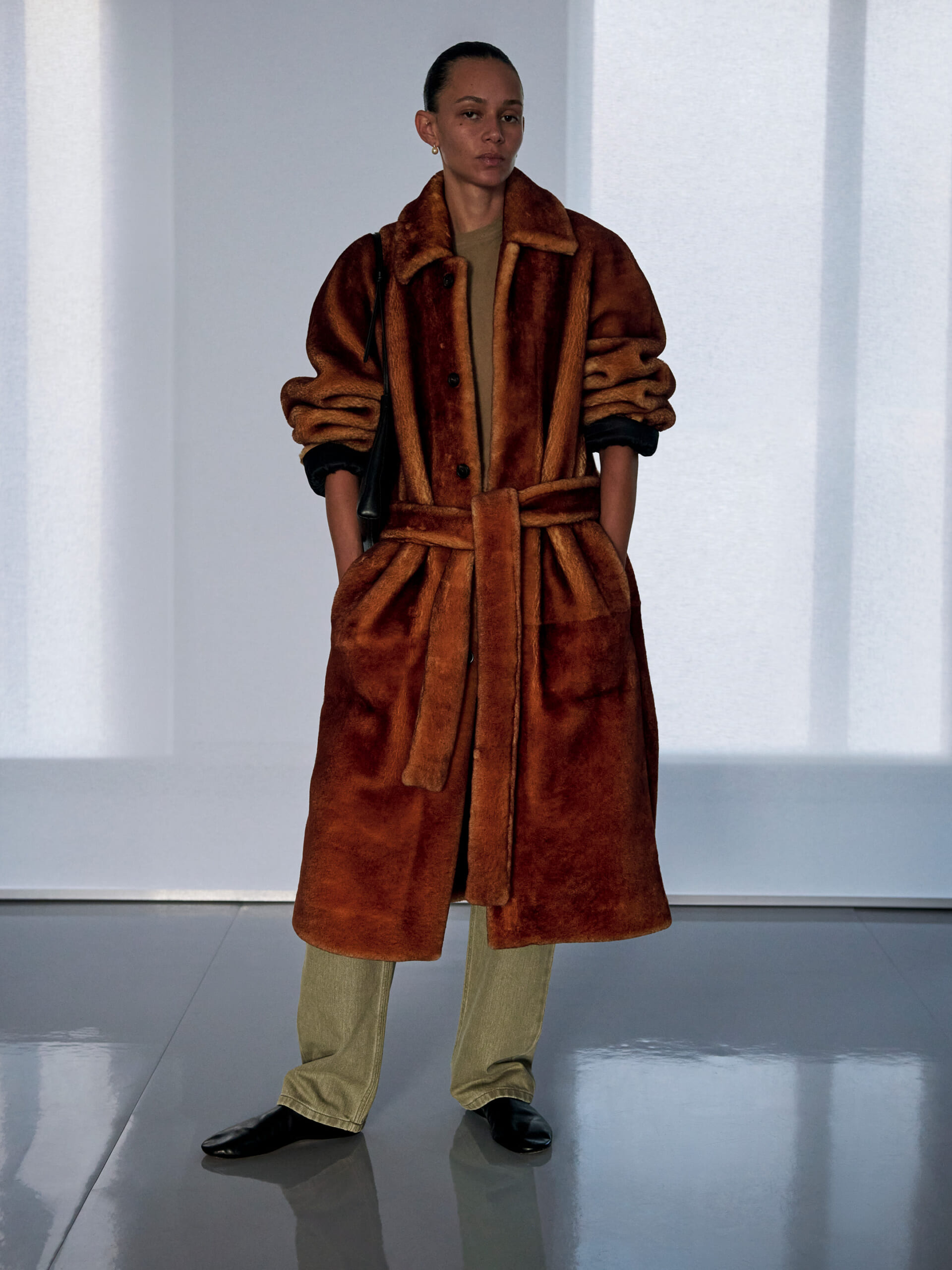Phoebe Philo Collection F_3x4_15 | madameFIGARO.jp(フィガロジャポン)