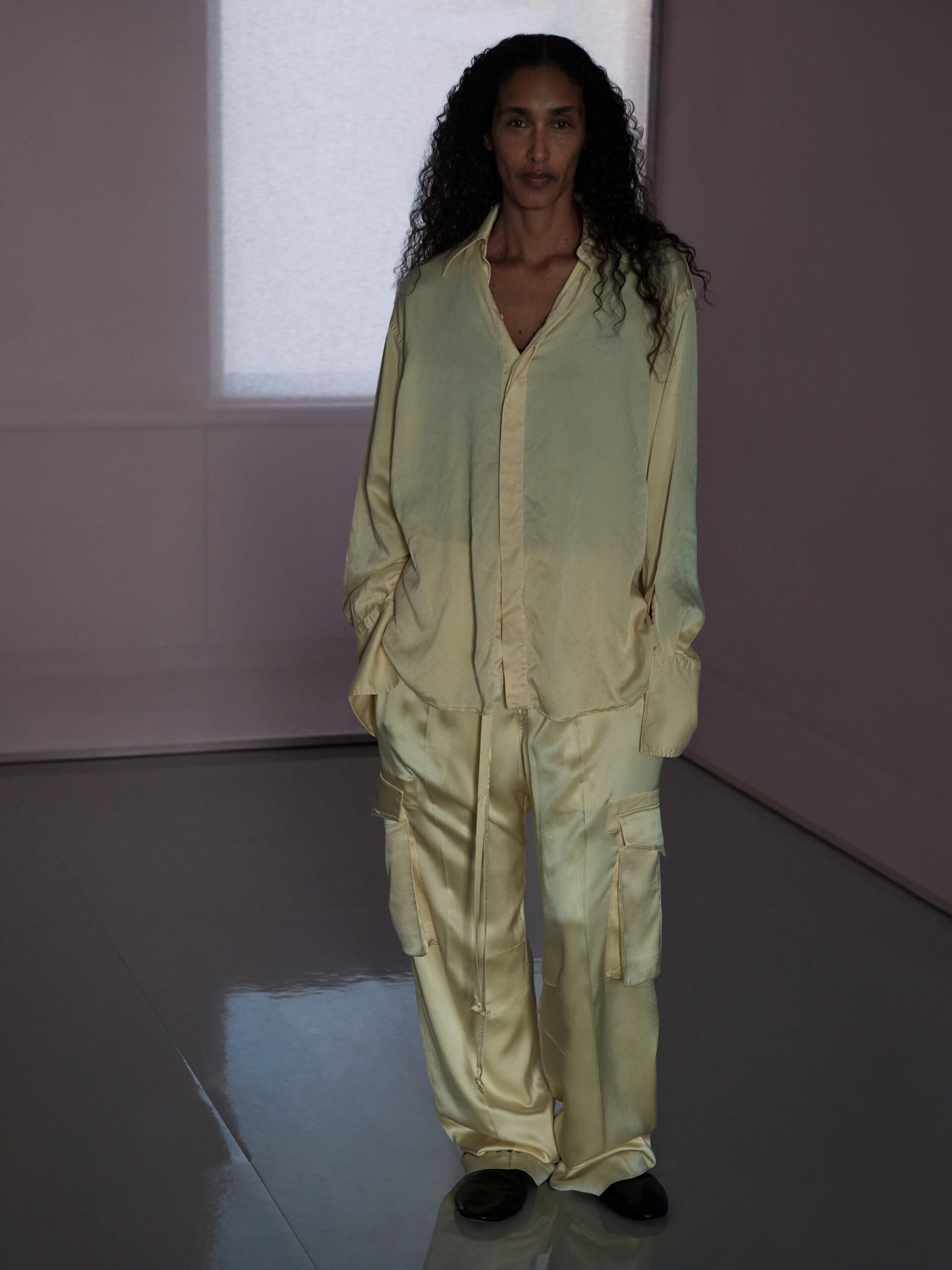 Phoebe Philo Collection F_3x4_16 | madameFIGARO.jp(フィガロジャポン)