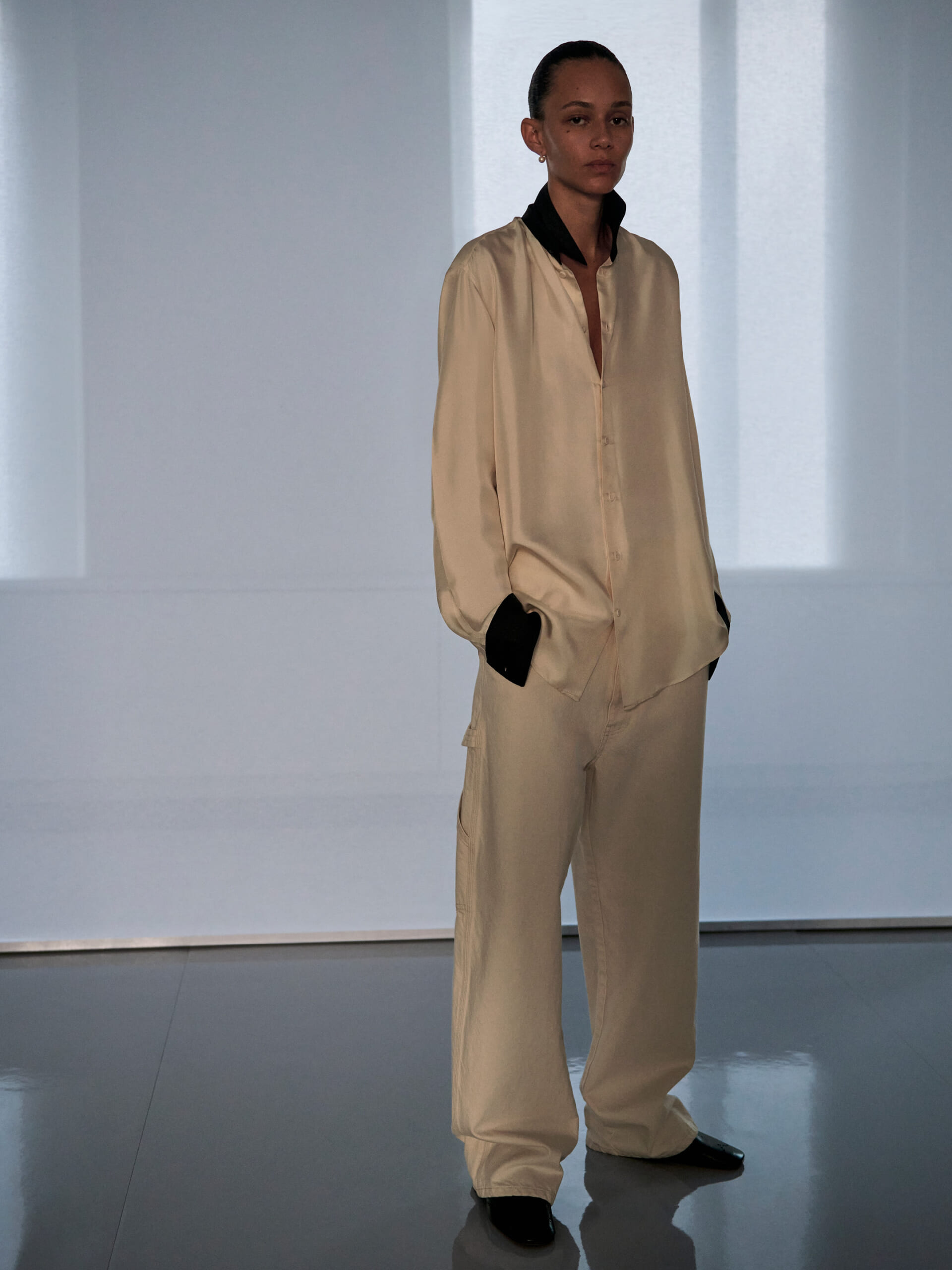 Phoebe Philo Collection F_3x4_8 | madameFIGARO.jp(フィガロジャポン)