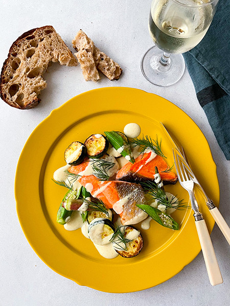 サーモンと夏野菜ソテーで、気を巡らせ乾燥対策！