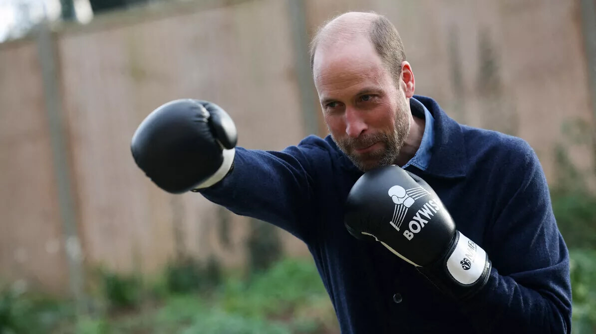 ウィリアム皇太子がホームレス問題と戦うためにボクシンググローブをはめるとき。