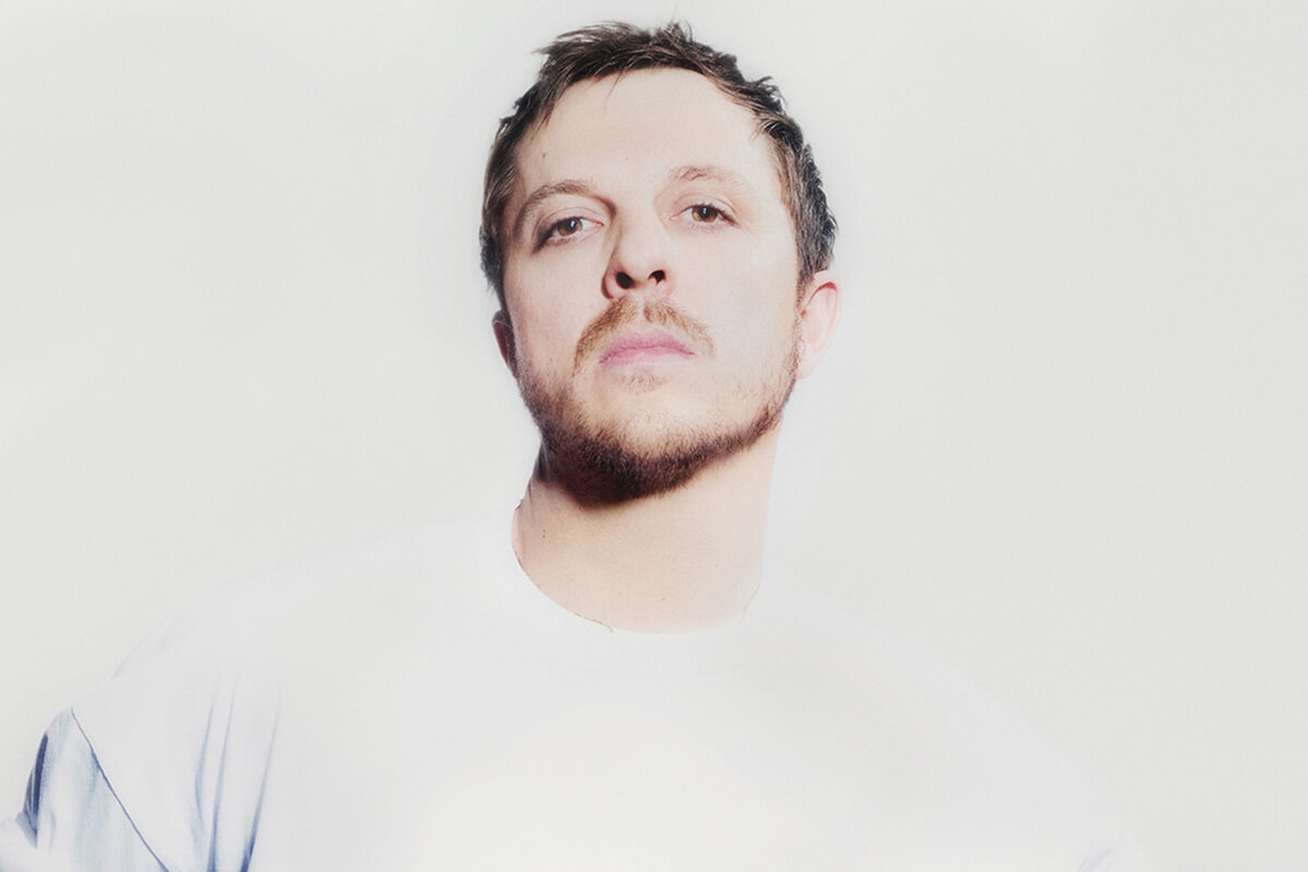 メゾン マルジェラの新クリエイティブディレクターにディーゼルのグレン・マーティンスが就任。