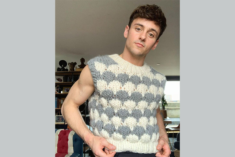 集中力アップに効果！ 金メダリストは編み物に夢中。