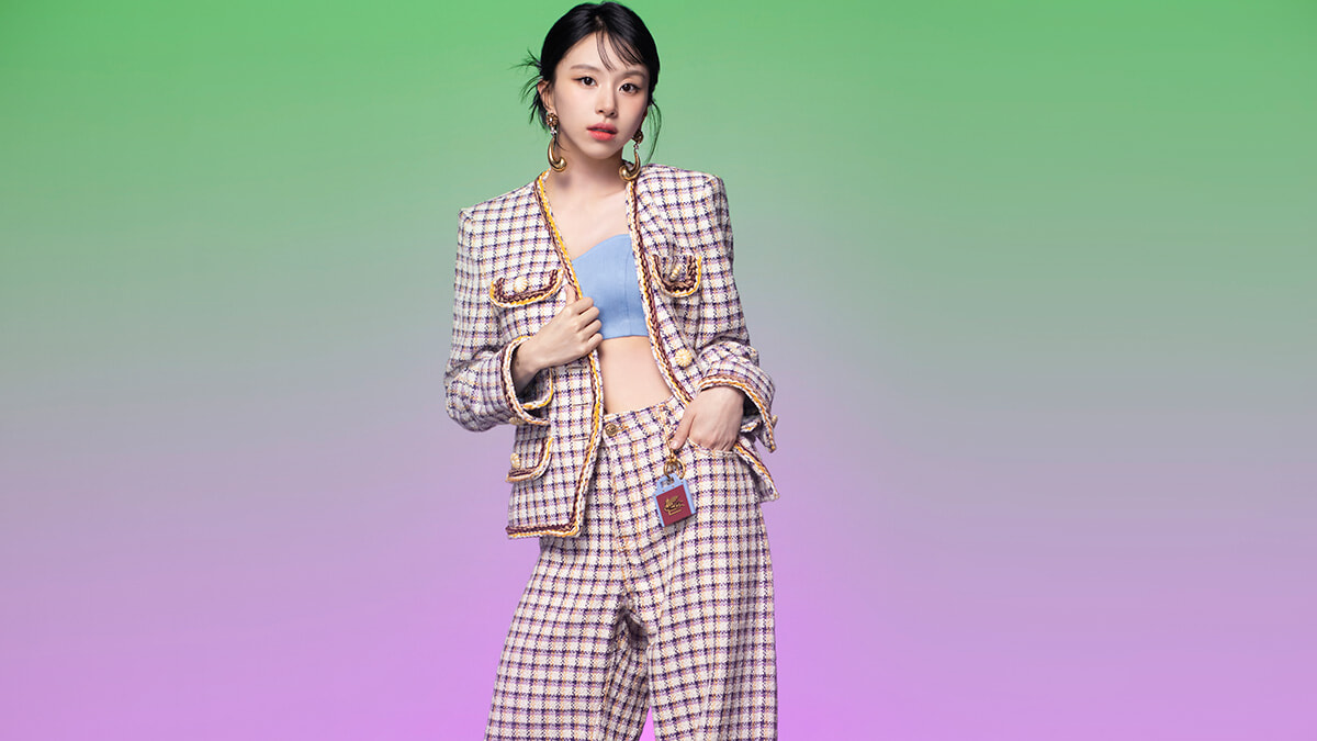 ETRO♡ムスク　オーデトワレ♡50ML♡TWICE♡チェヨン♡ TWICE チェヨンを起用した、エトロの新ビジュアル！ | madameFIGARO.jp