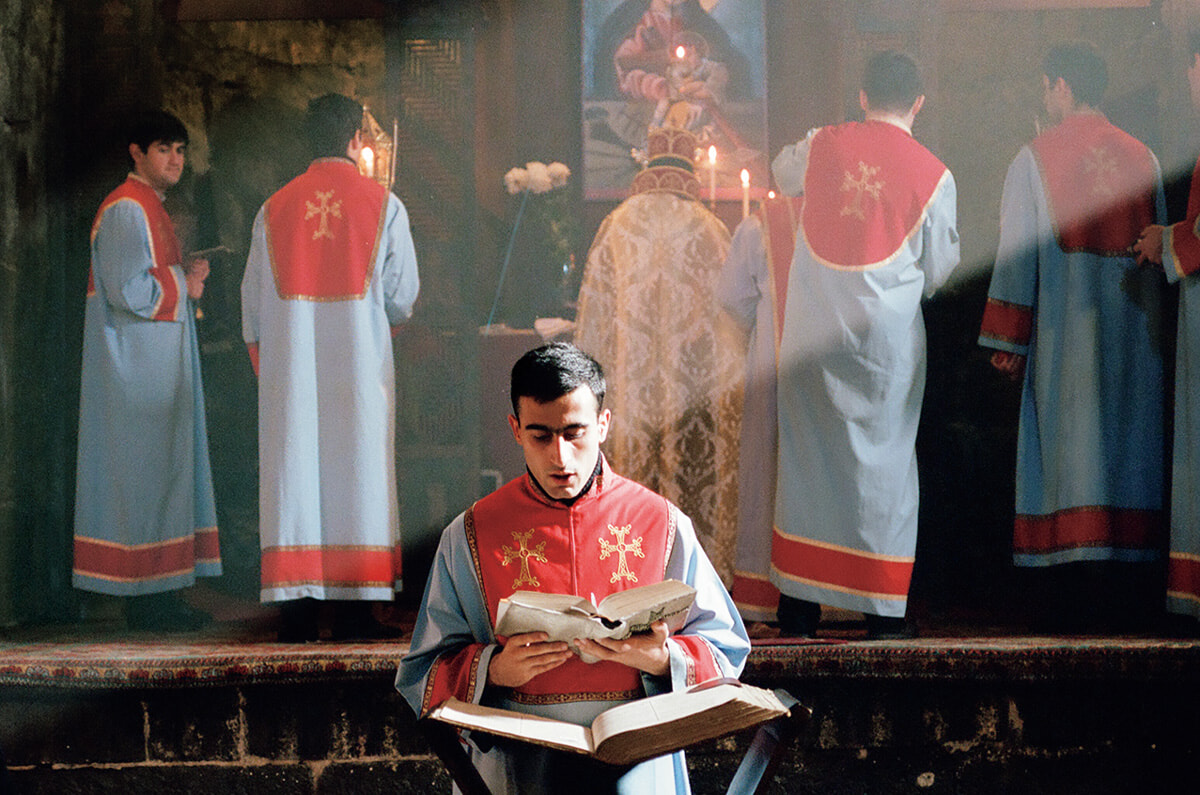 アルメニア、小さな国で探す物語。