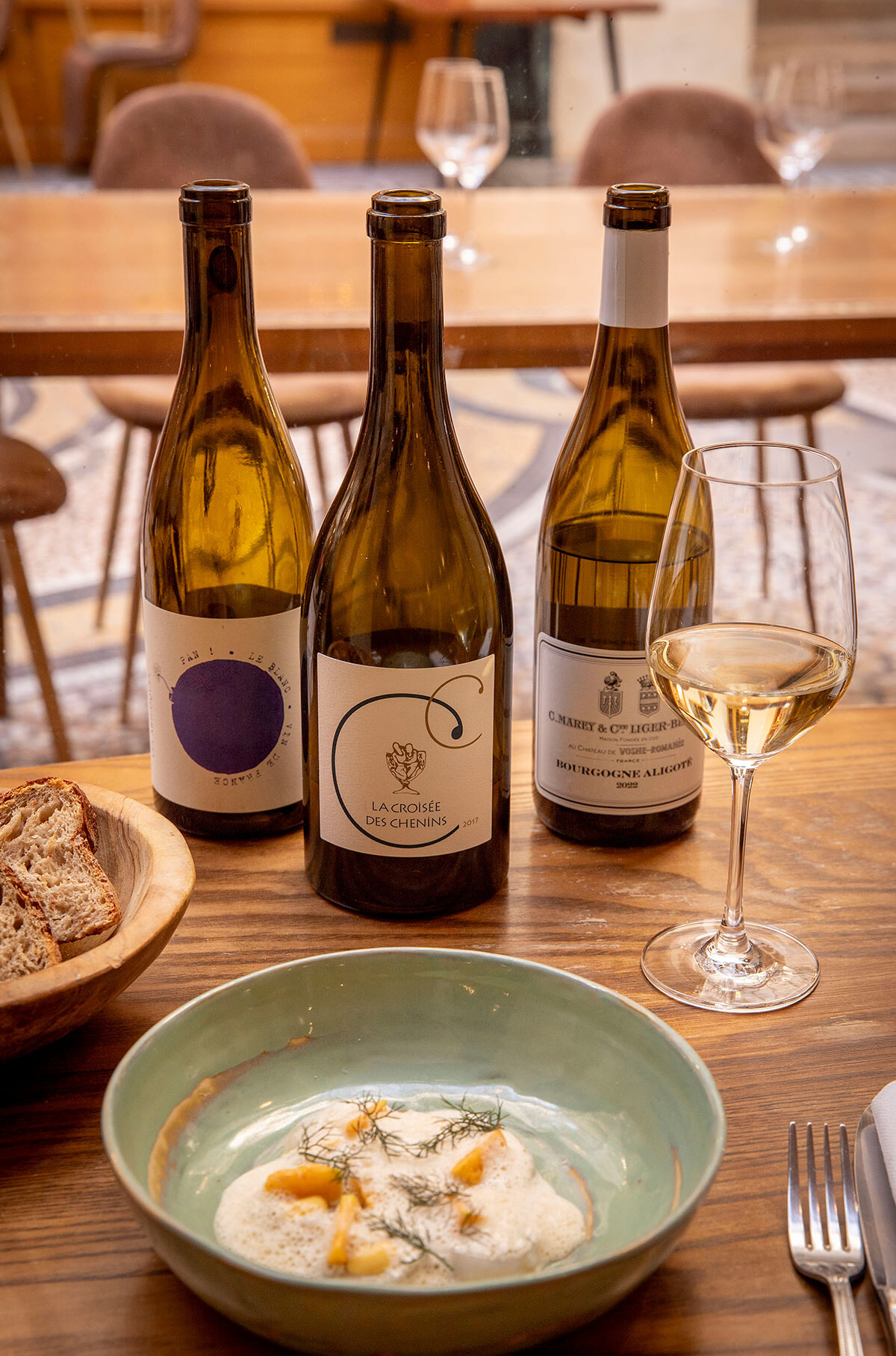 パリジェンヌのワインジャーナリストが教える、パリで本当に行きたいワインアドレス6選！