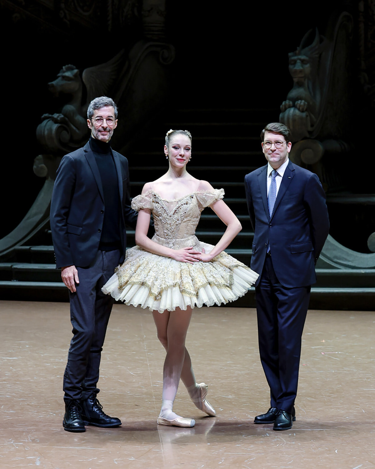 ロクサーヌのエトワール任命に続き、8名のダンサーの昇級が発表された！