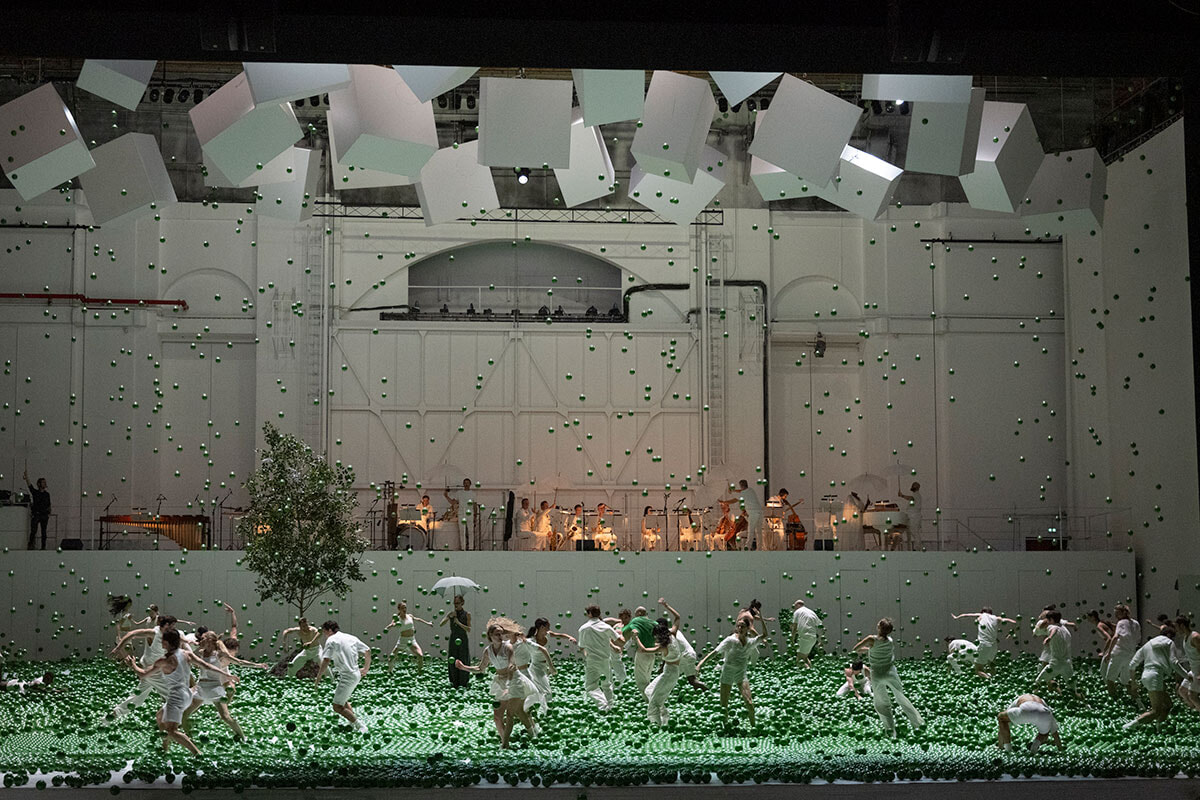 アレクサンダー・エクマンの『PLAY』。7月、初の海外公演が東京で行われる。