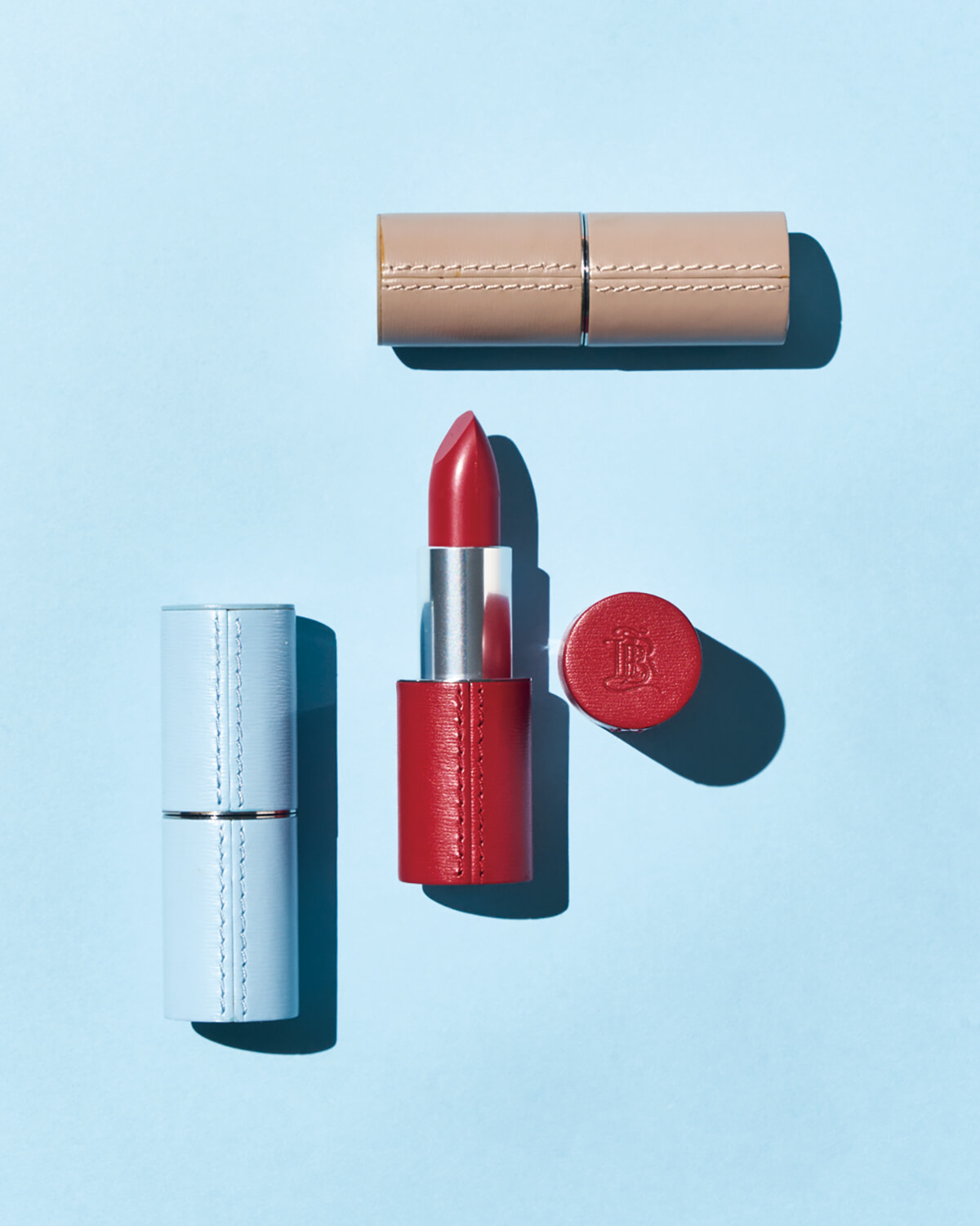 パリのモードを纏う、リップ＆ネイルに注目！