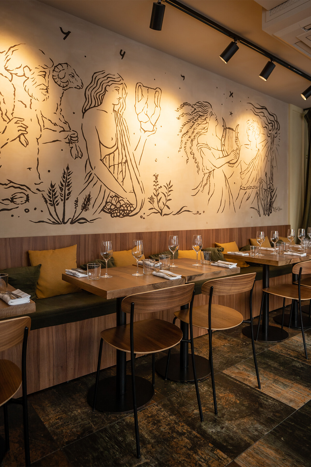 エスニック天国で、多国籍の味を堪能。パリのおすすめレストラン6選。