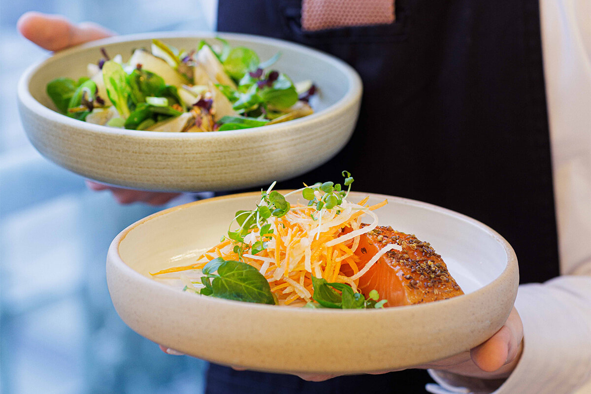 オルセー美術館はレストランも見どころの1つ。ランチにティータイムに！