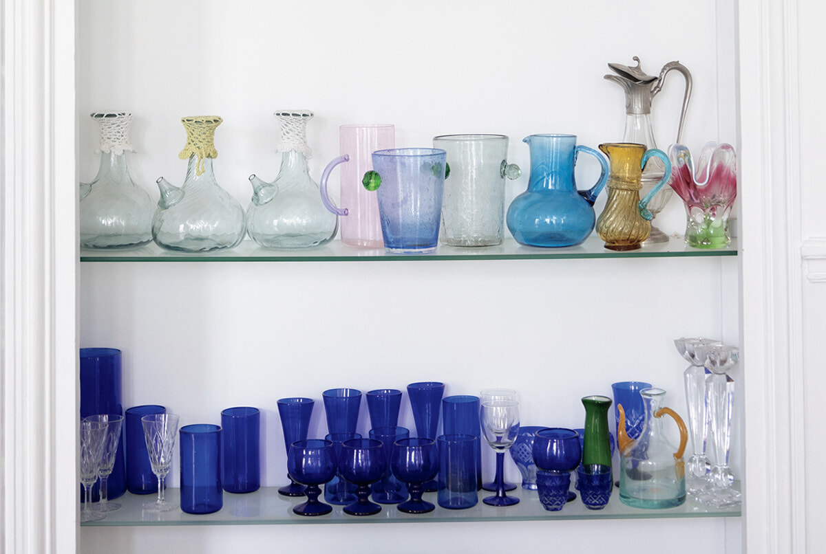 パリジェンヌの食器棚は、見せ方に美学あり！