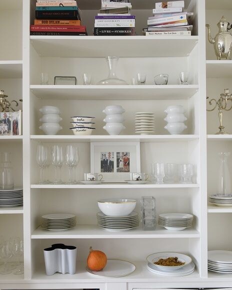 【パリのインテリア】パリジェンヌの食器棚は、見せ方に美学あり！