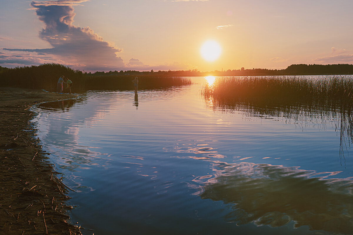 詩人で映像作家ジョナス・メカスの故郷、リトアニアのビルジャイへ。