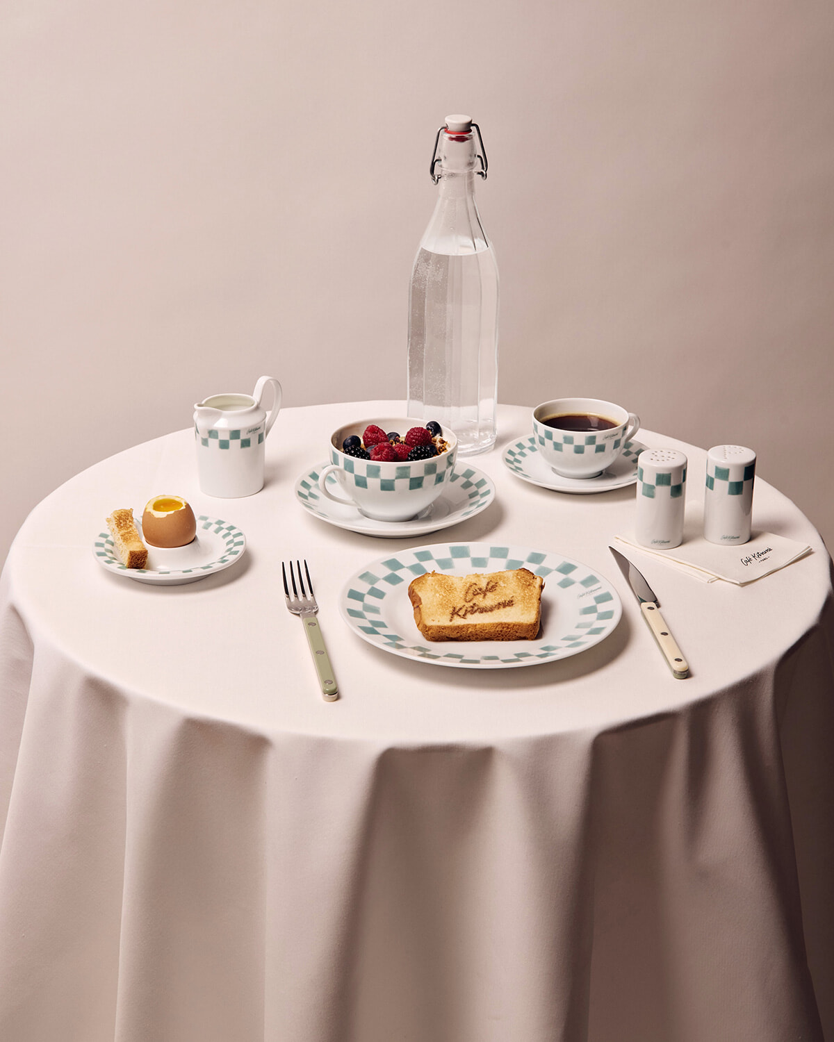 カフェ キツネ初のテーブルウエアで、自宅でもカフェのようなコーヒー体験を！