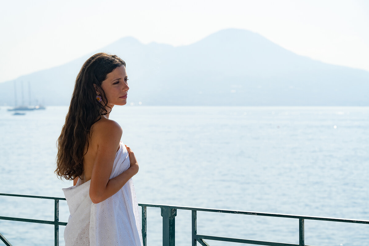 「アーティストの視点は、ナポリの街から獲得した」パオロ・ソレンティーノ監督が語る『パルテノペ ナポリの宝石』